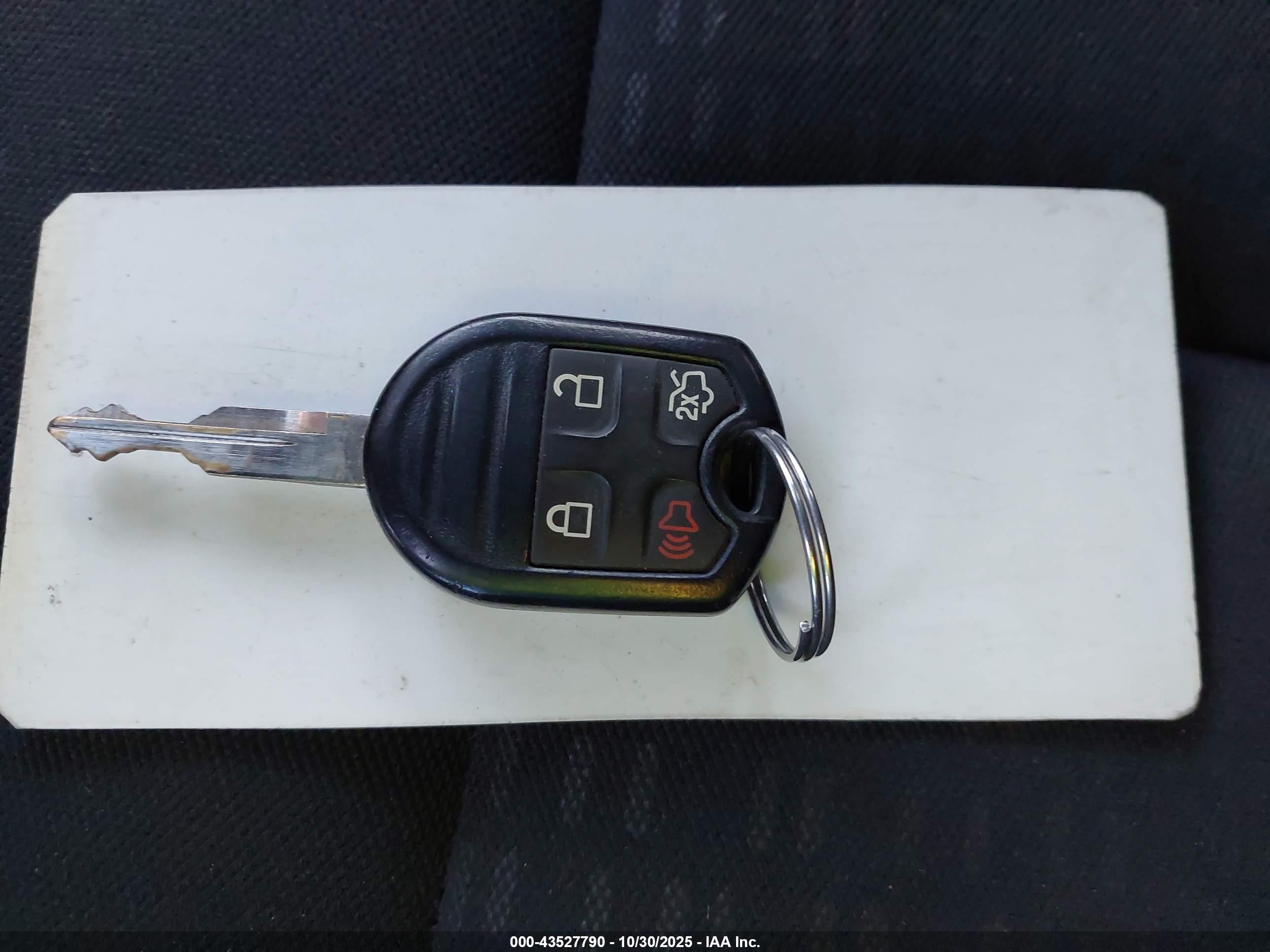 FORD EXPEDITION image 11