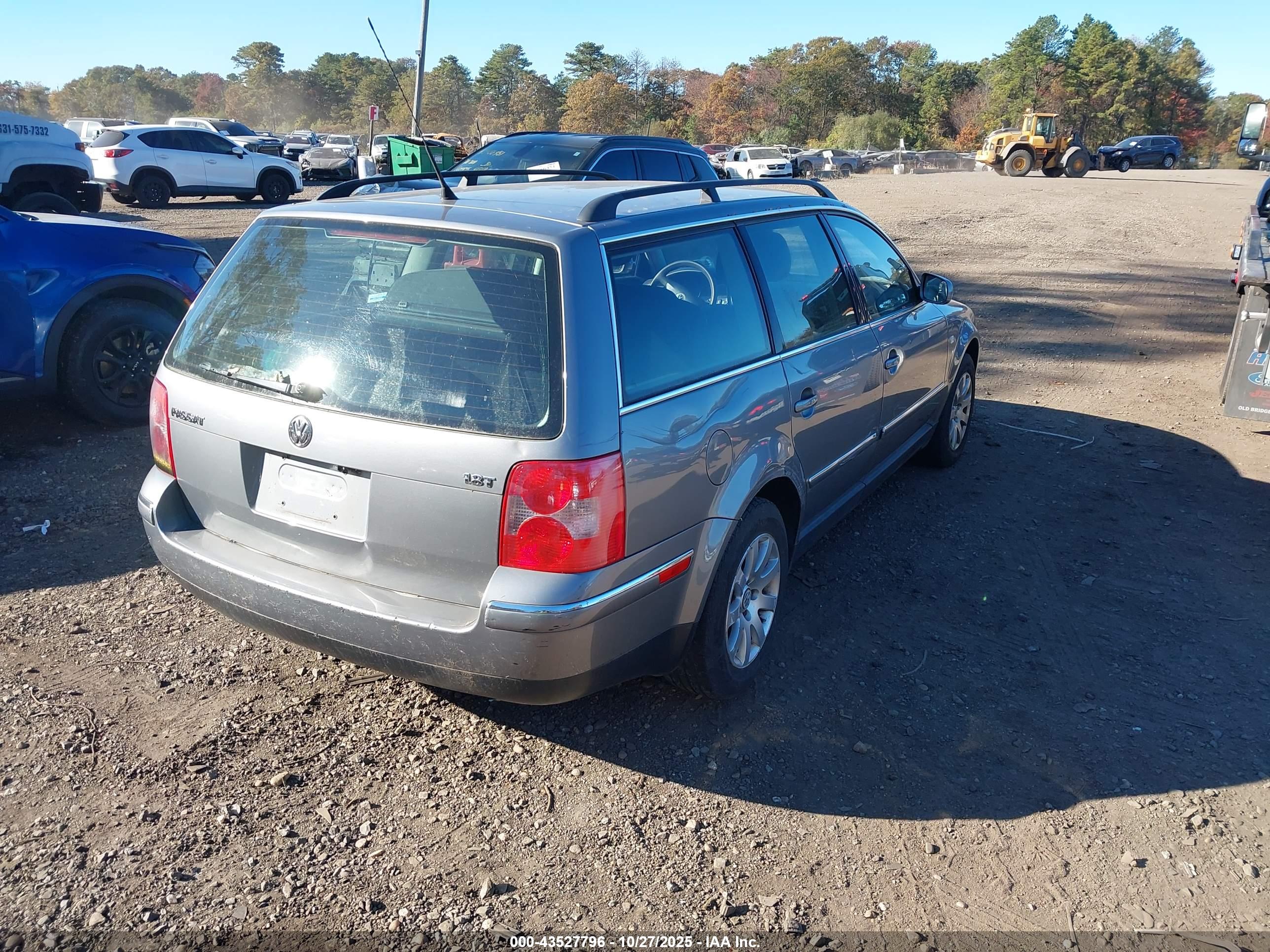 VOLKSWAGEN PASSAT image 4