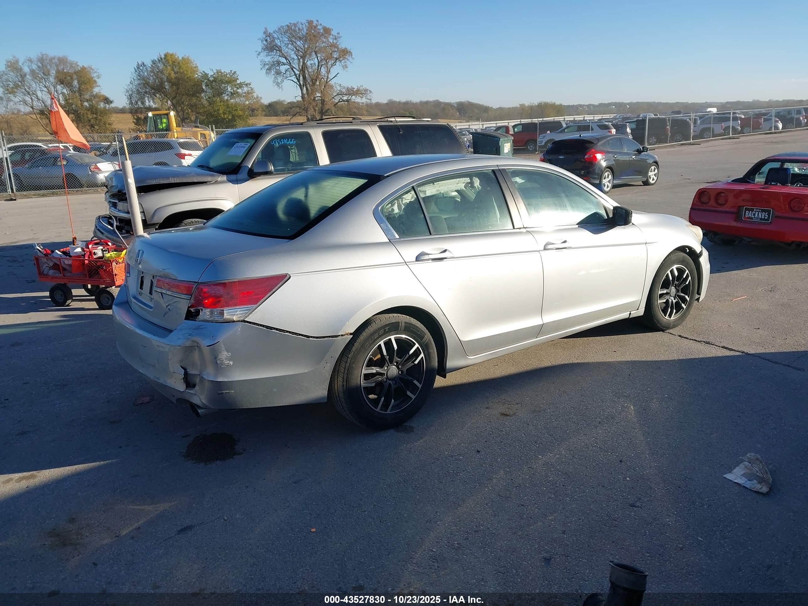 HONDA ACCORD image 4