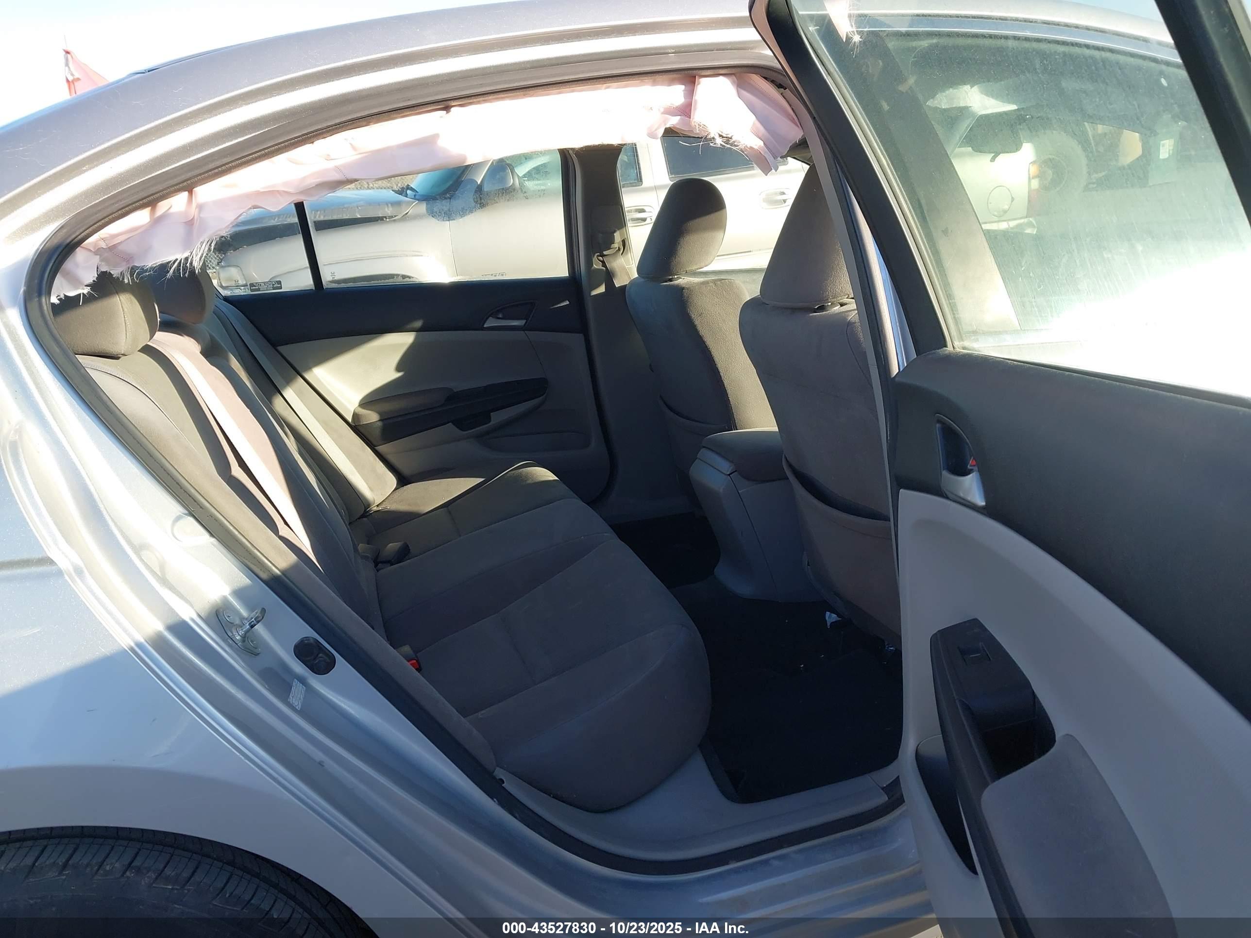 HONDA ACCORD image 8