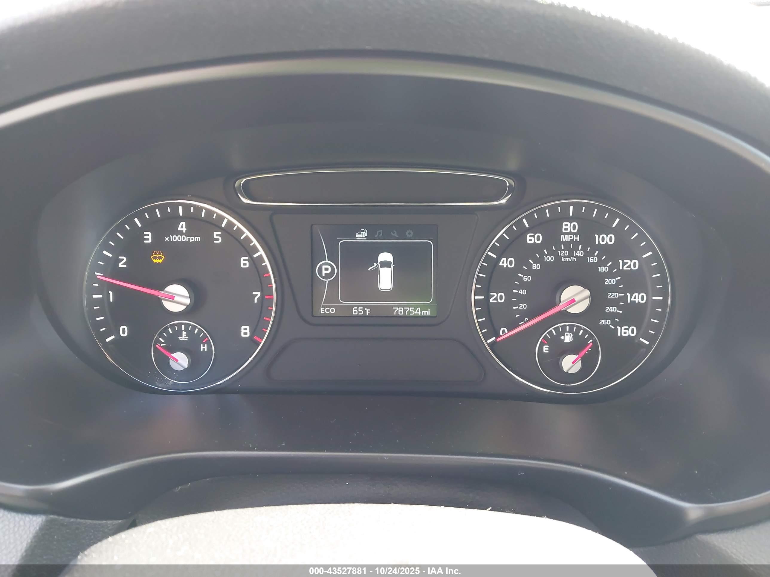 KIA SORENTO image 7