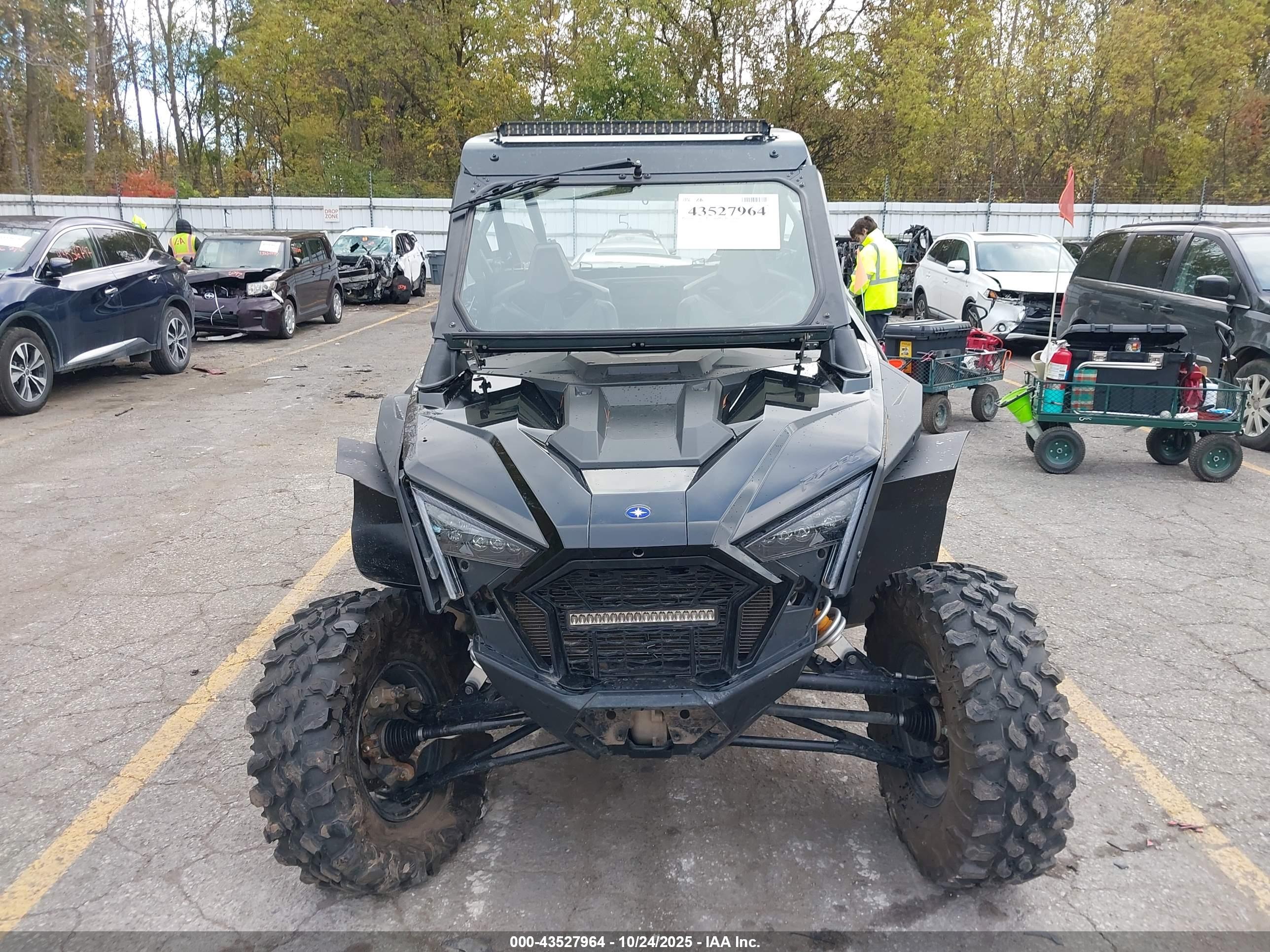POLARIS RZR image 5
