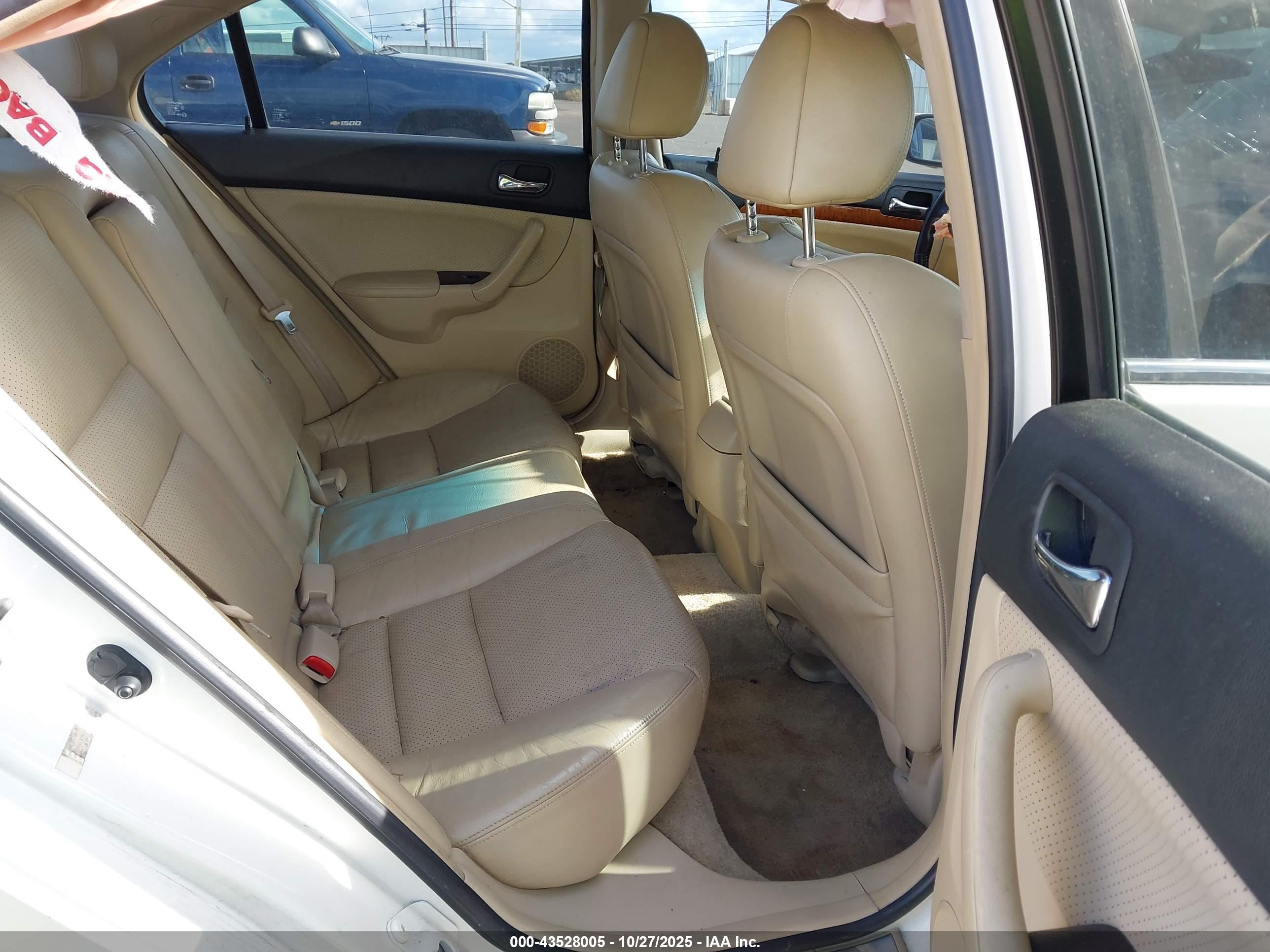 ACURA TSX image 8