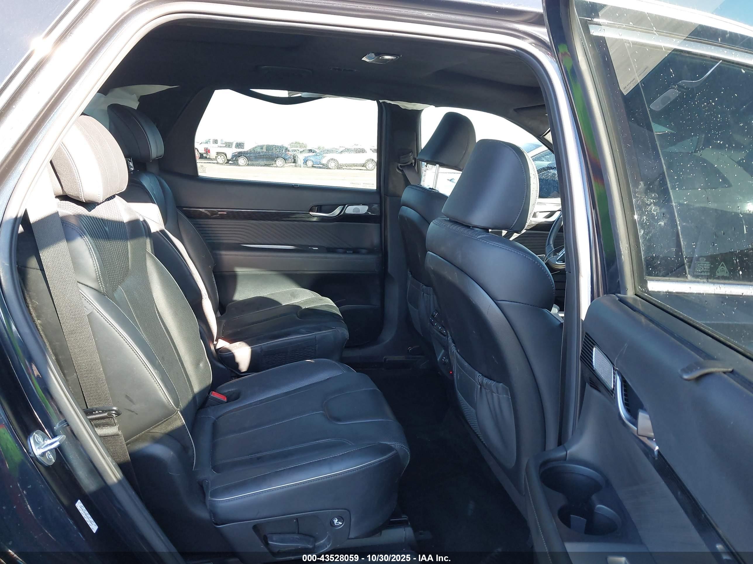 HYUNDAI PALISADE image 8