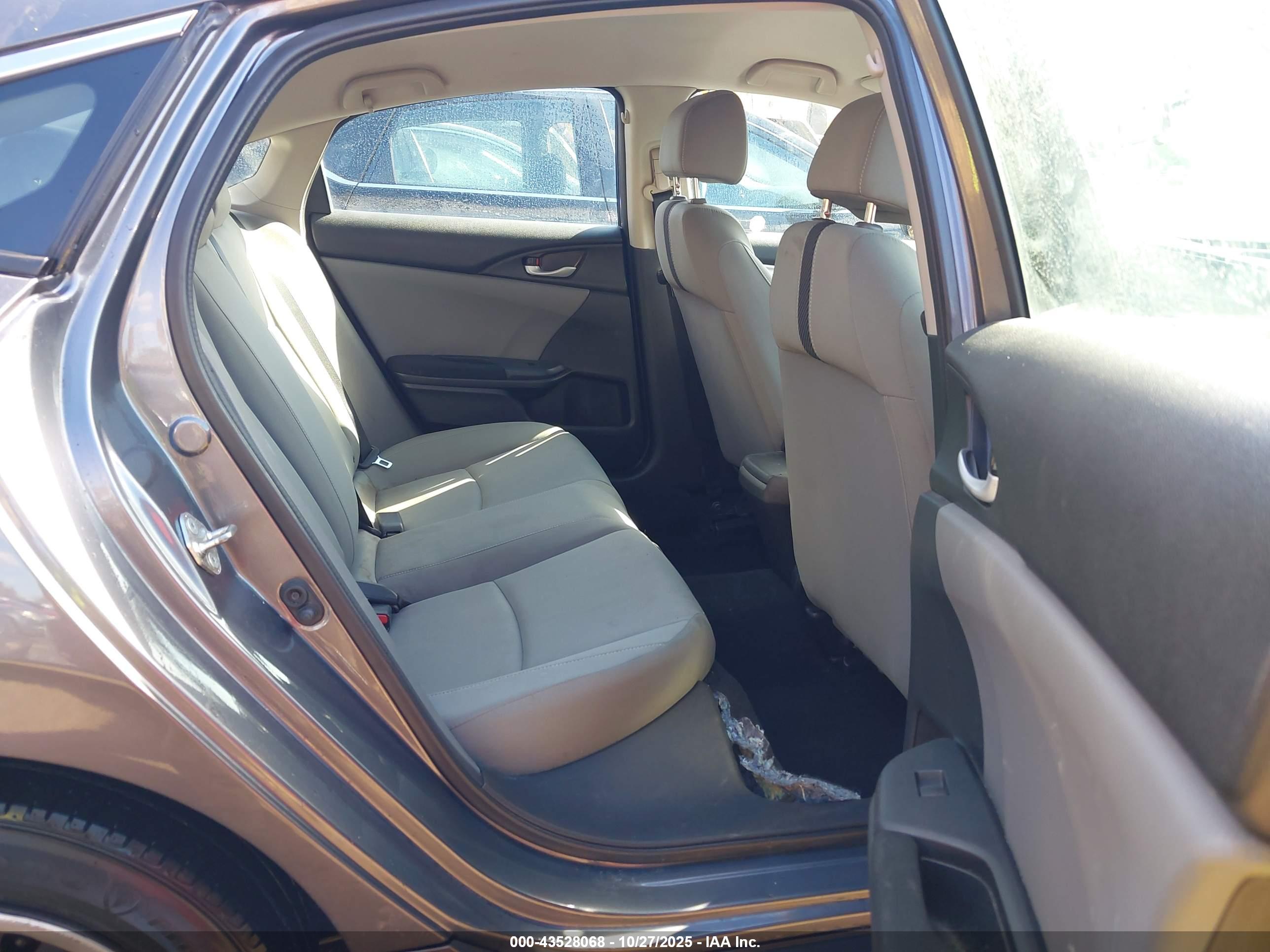 HONDA CIVIC image 8