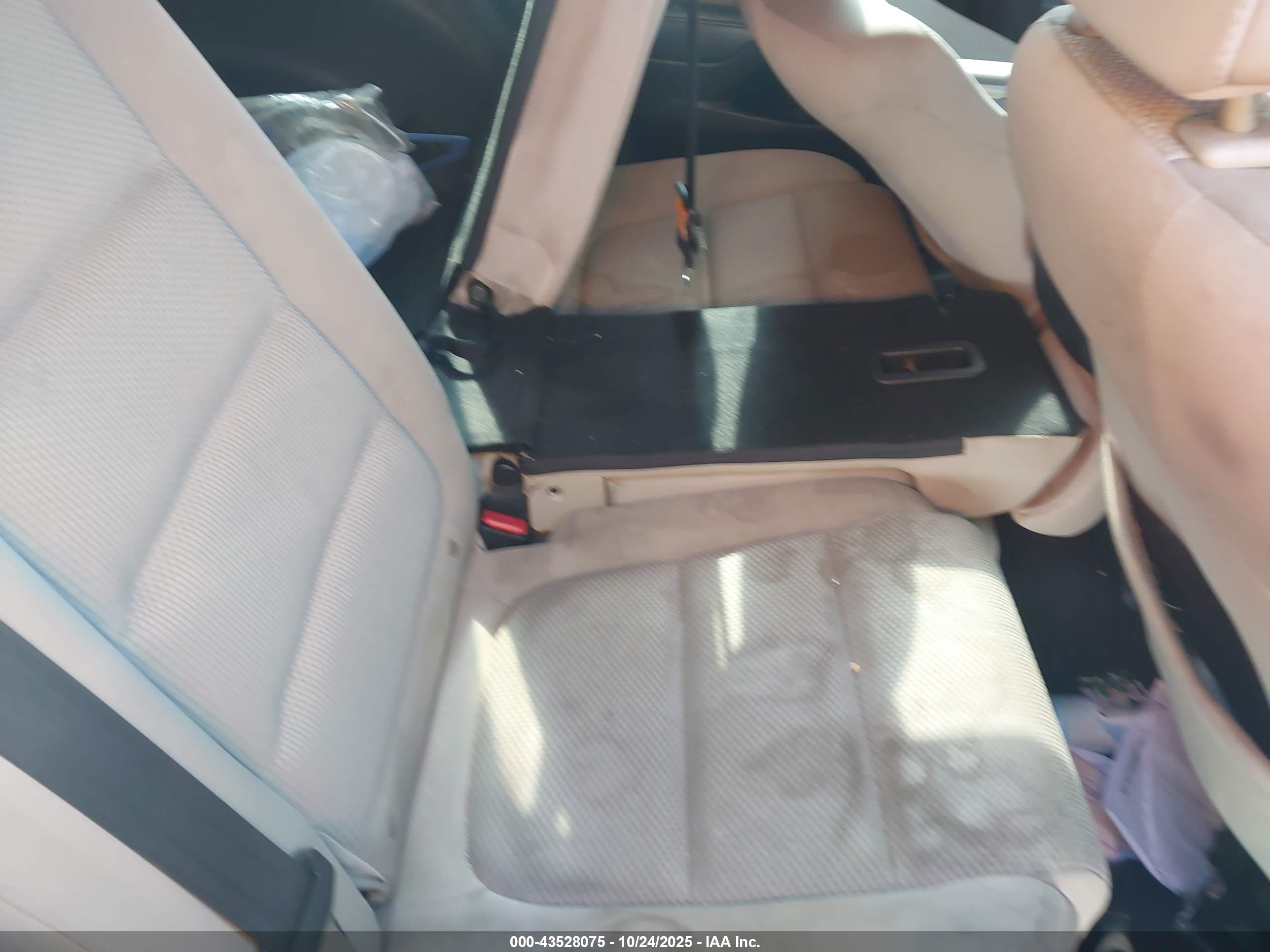 MAZDA CX-5 image 8