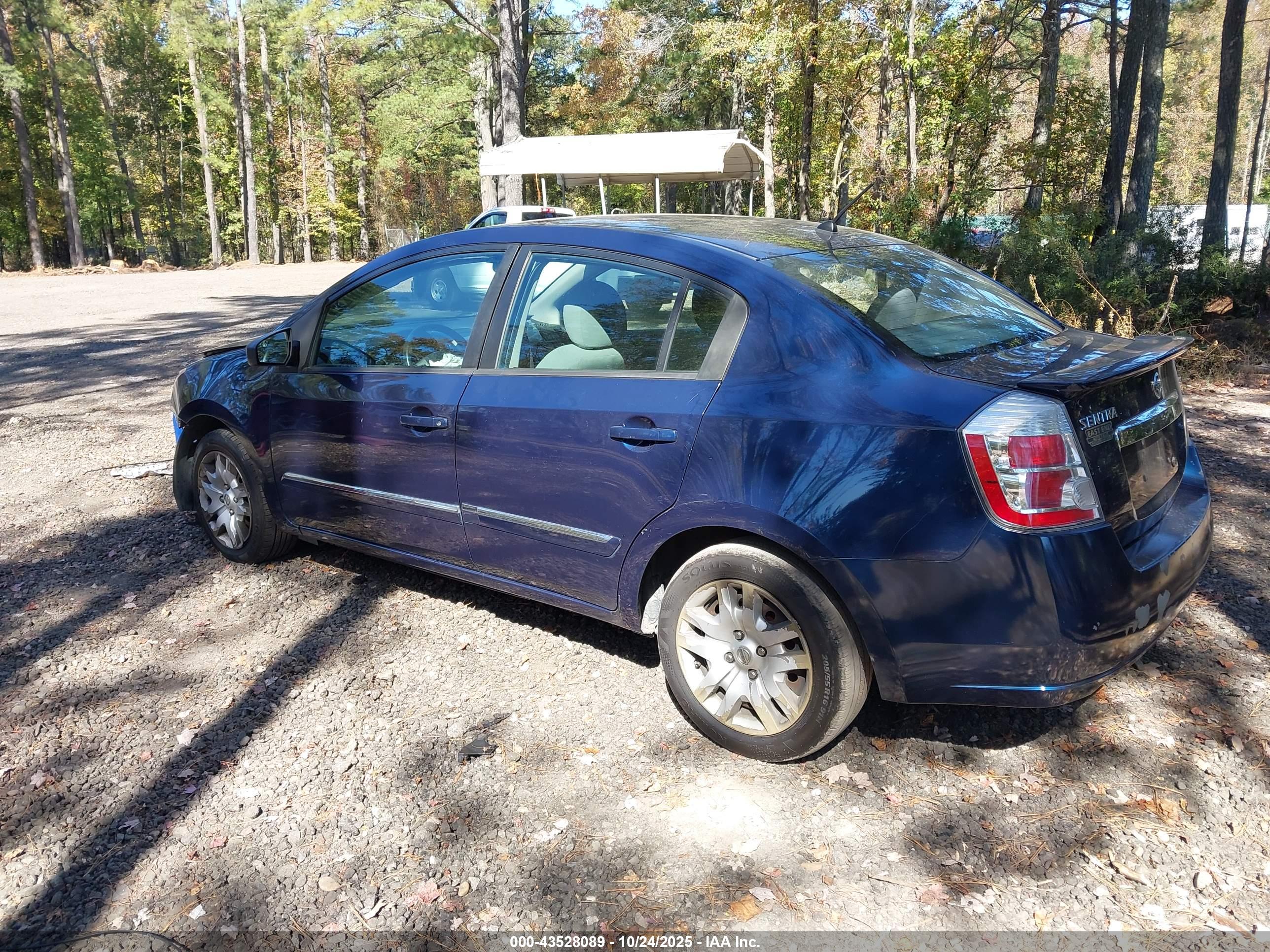 NISSAN SENTRA image 3