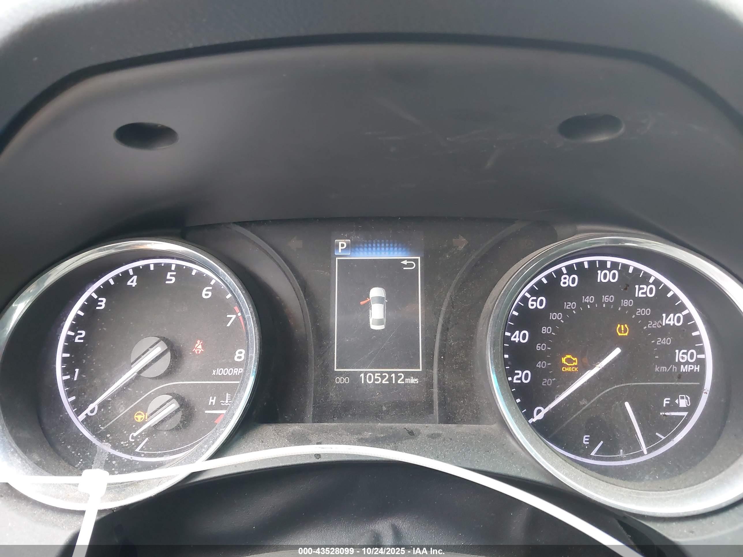 TOYOTA CAMRY image 7