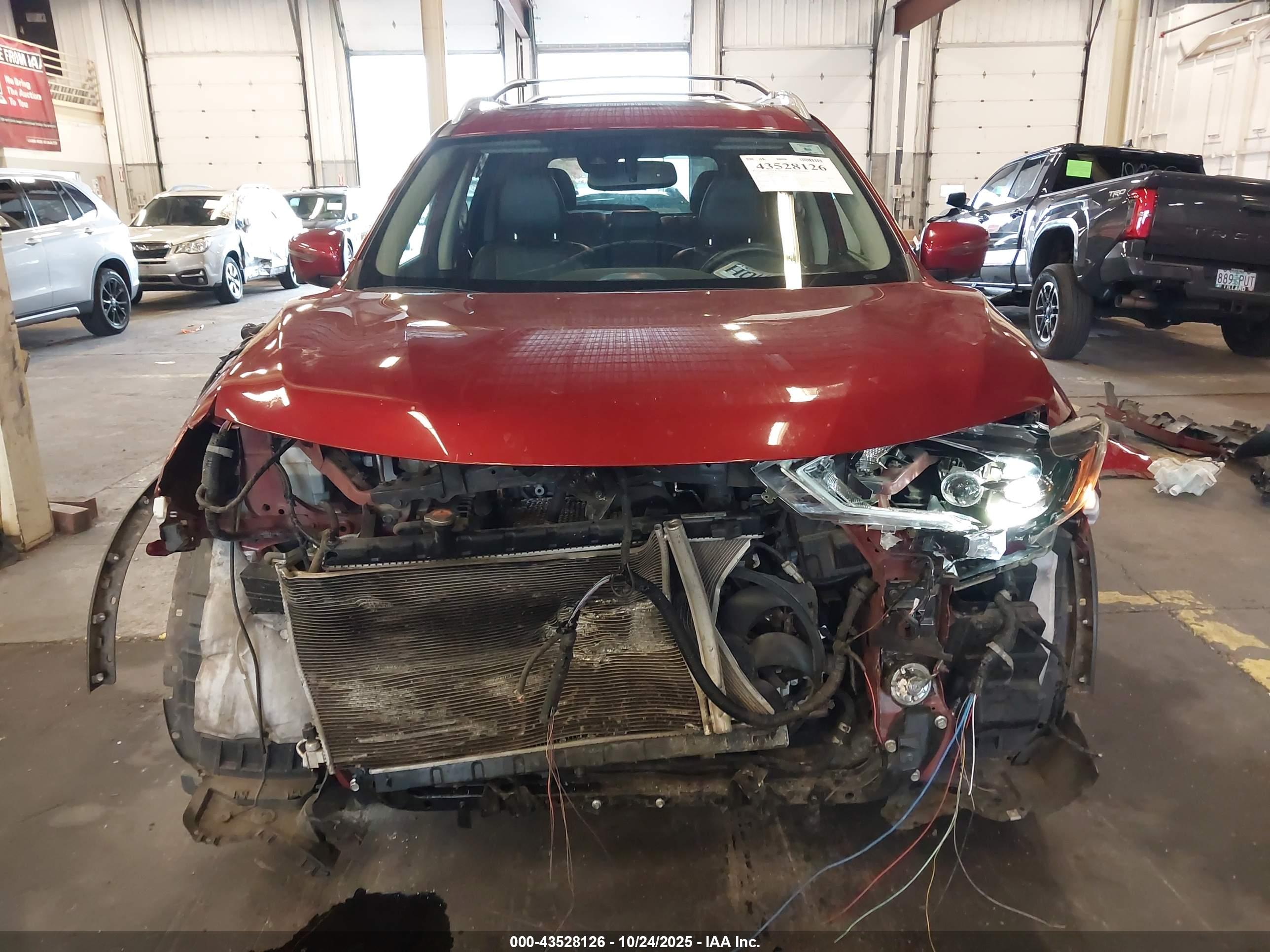 NISSAN ROGUE image 6