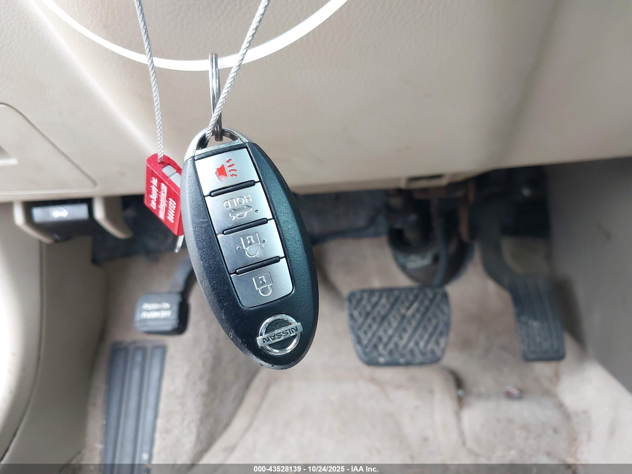 NISSAN ALTIMA image 11