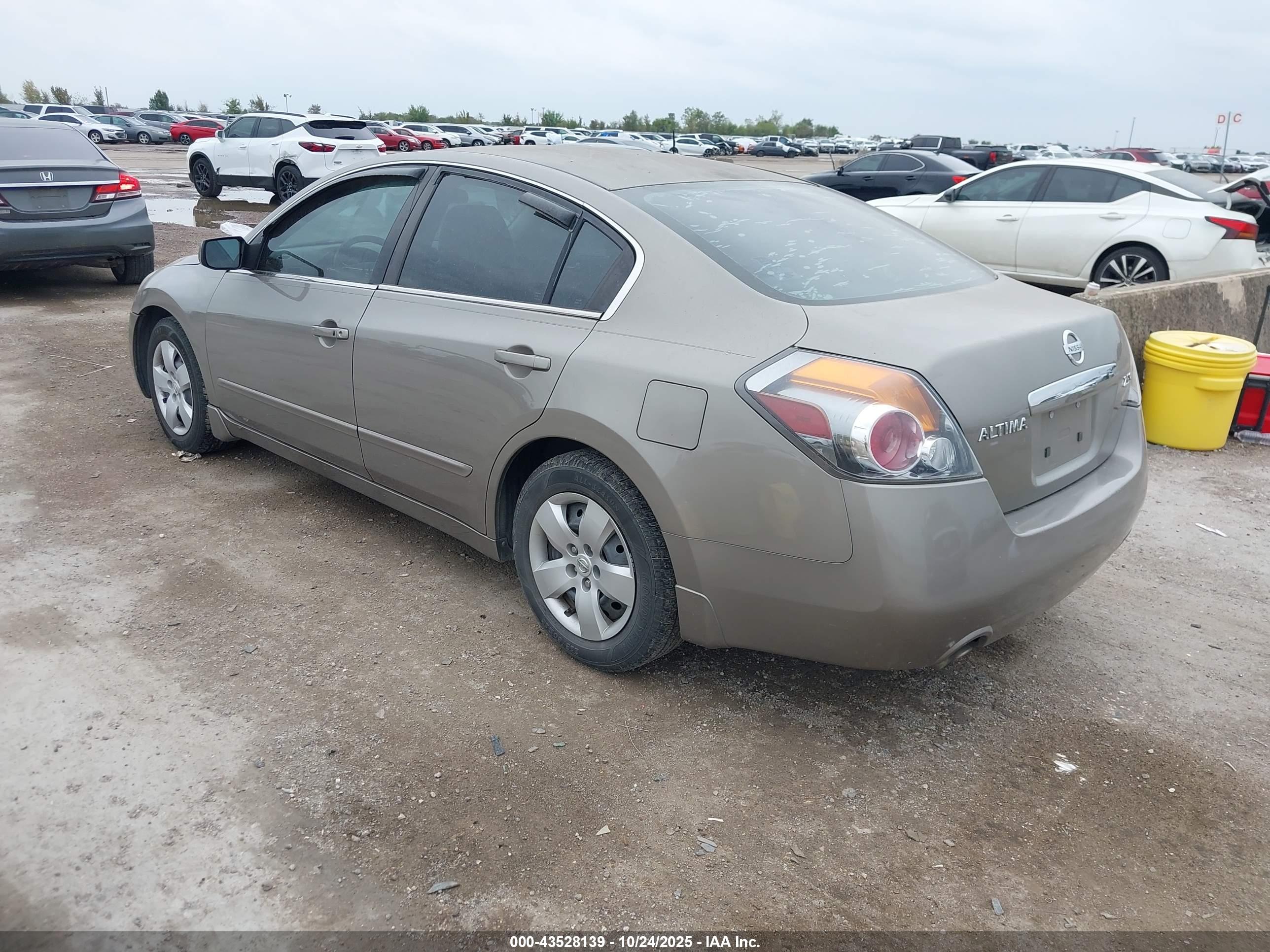 NISSAN ALTIMA image 3