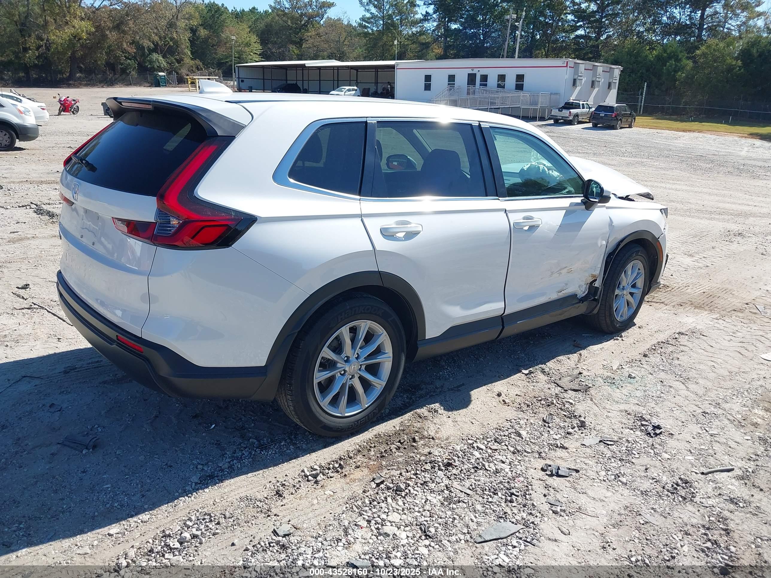 HONDA CR-V image 4