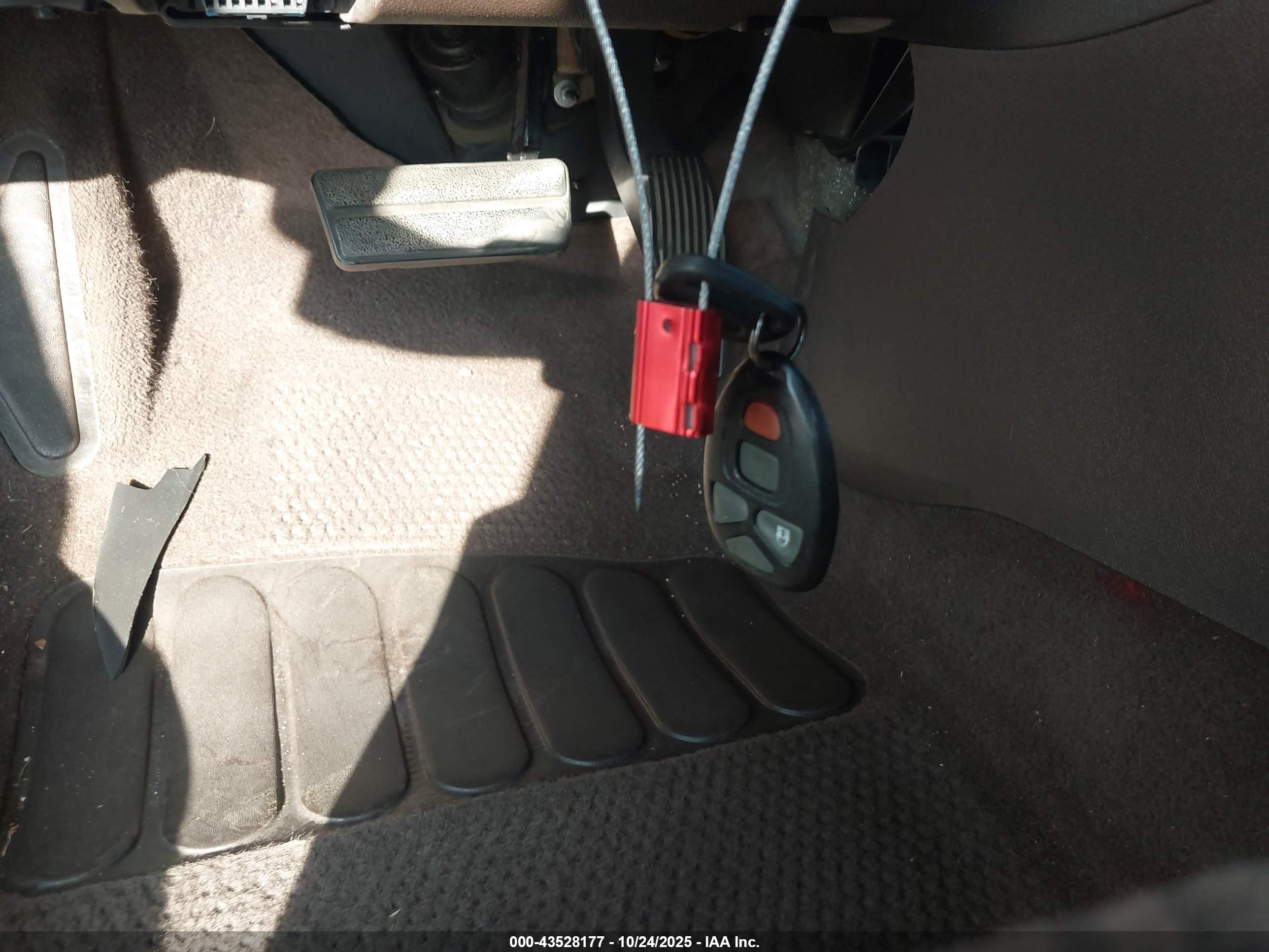 CHEVROLET MALIBU image 11