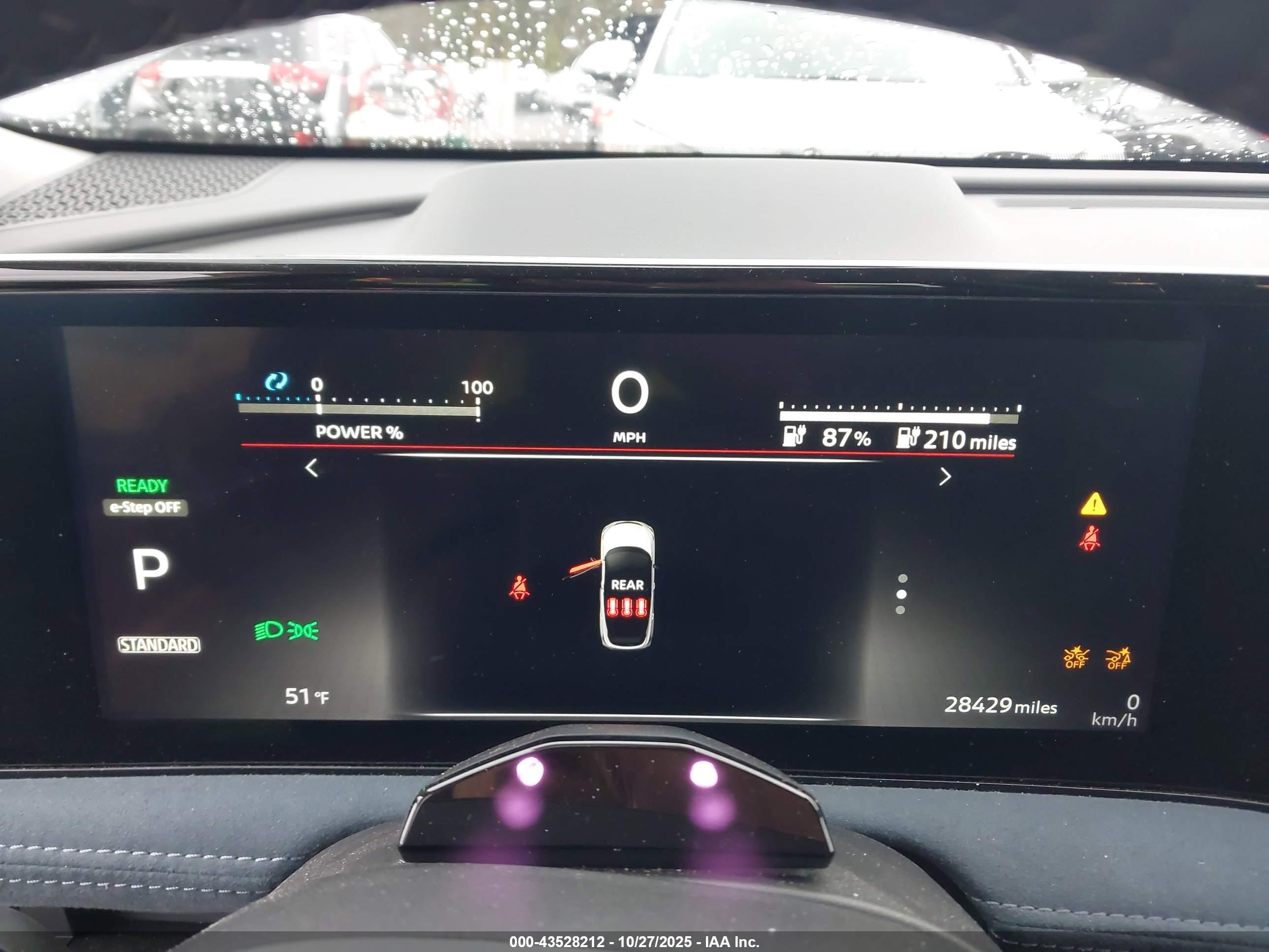 NISSAN ARIYA image 7