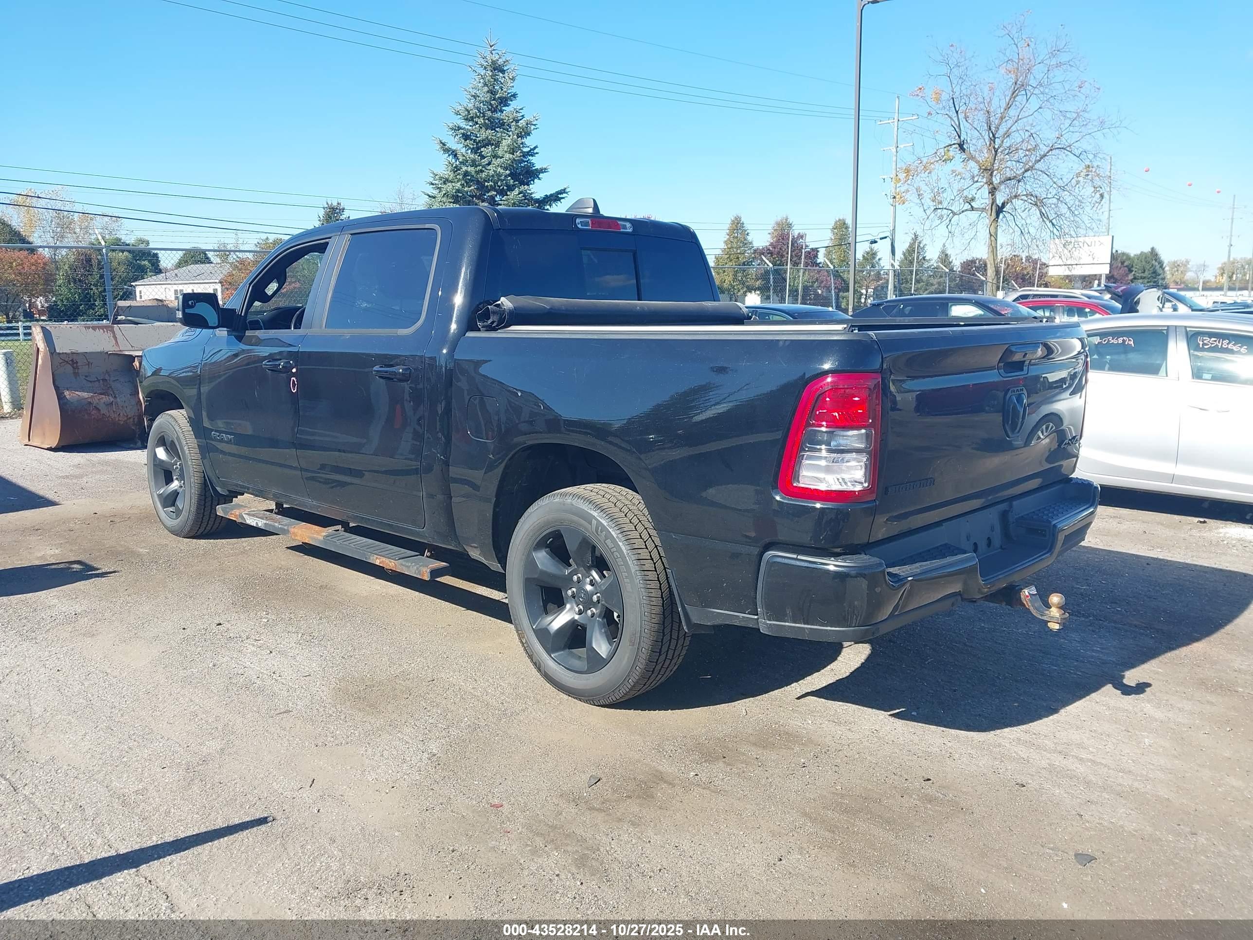 RAM 1500 image 3
