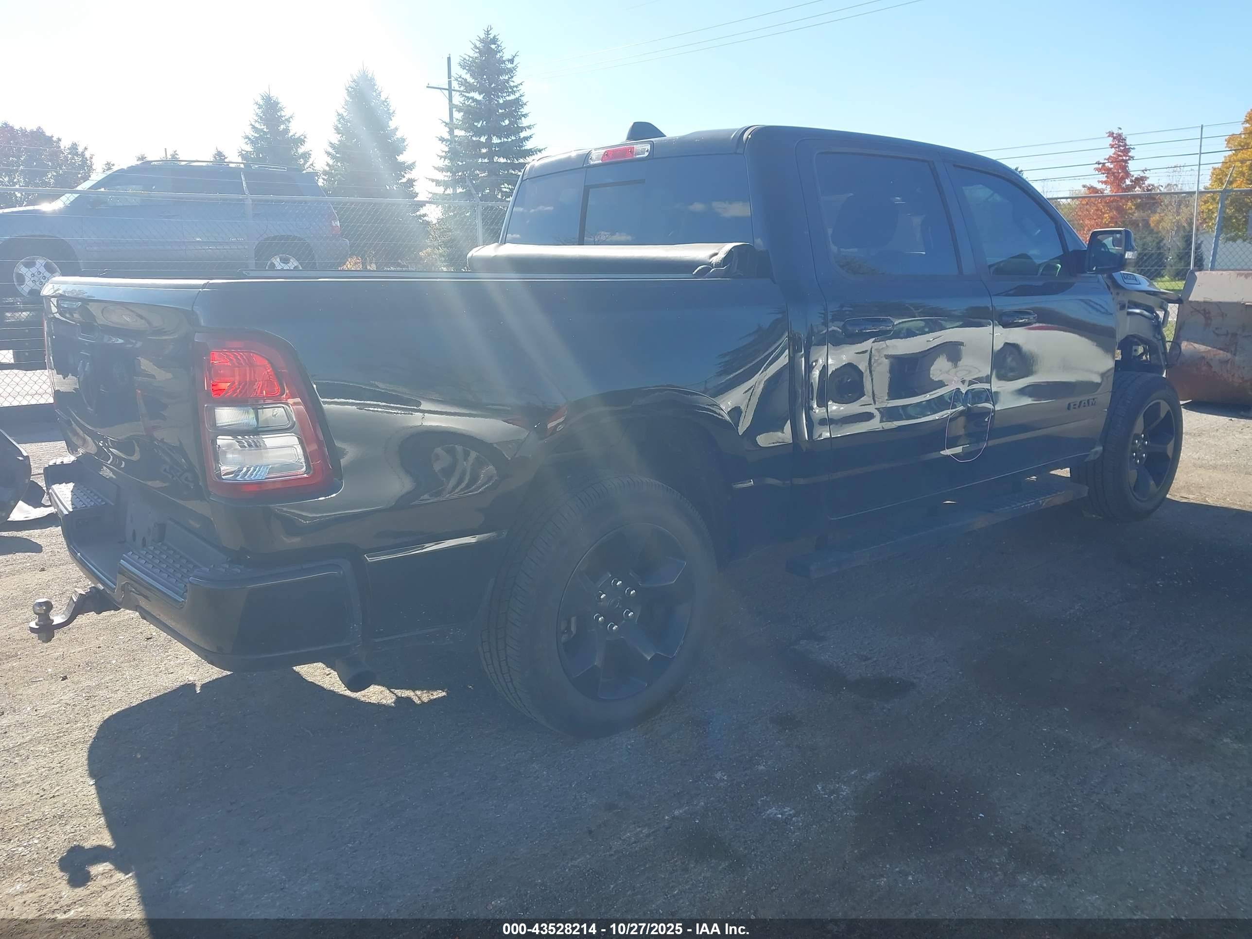RAM 1500 image 4