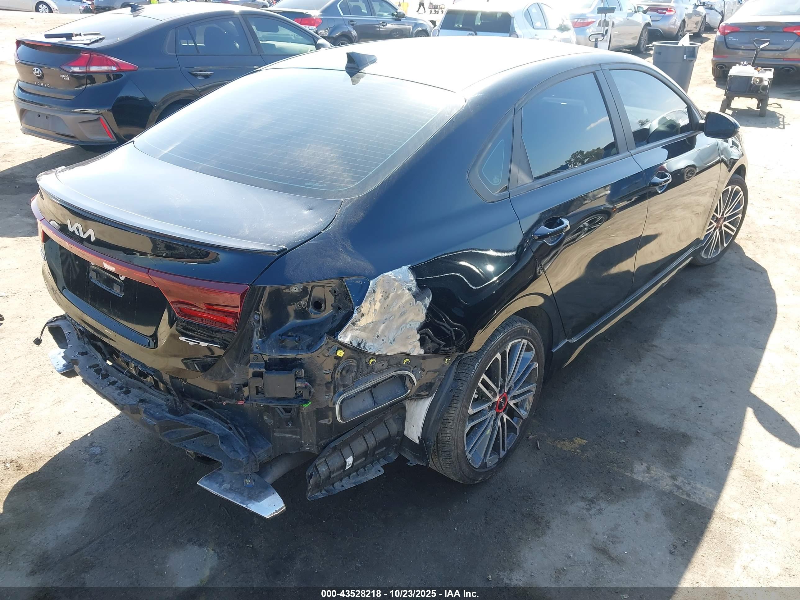 KIA FORTE image 4