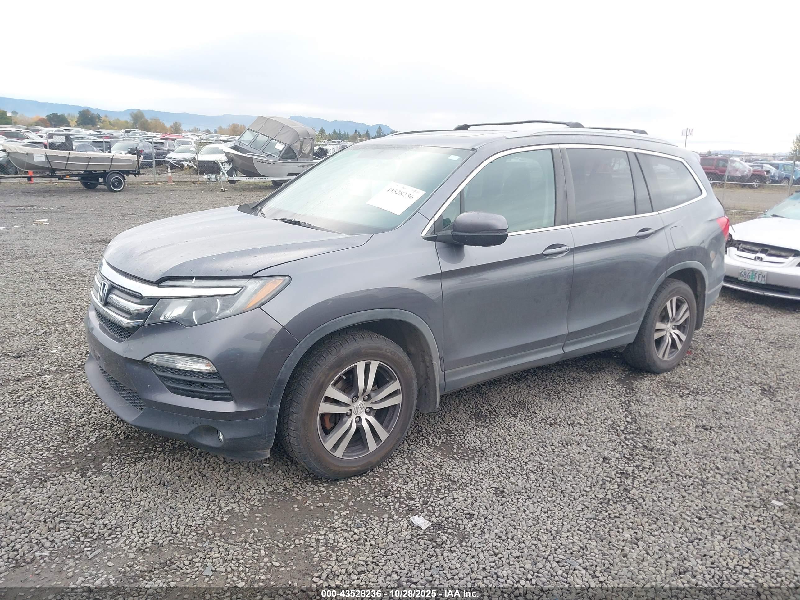 HONDA PILOT image 2