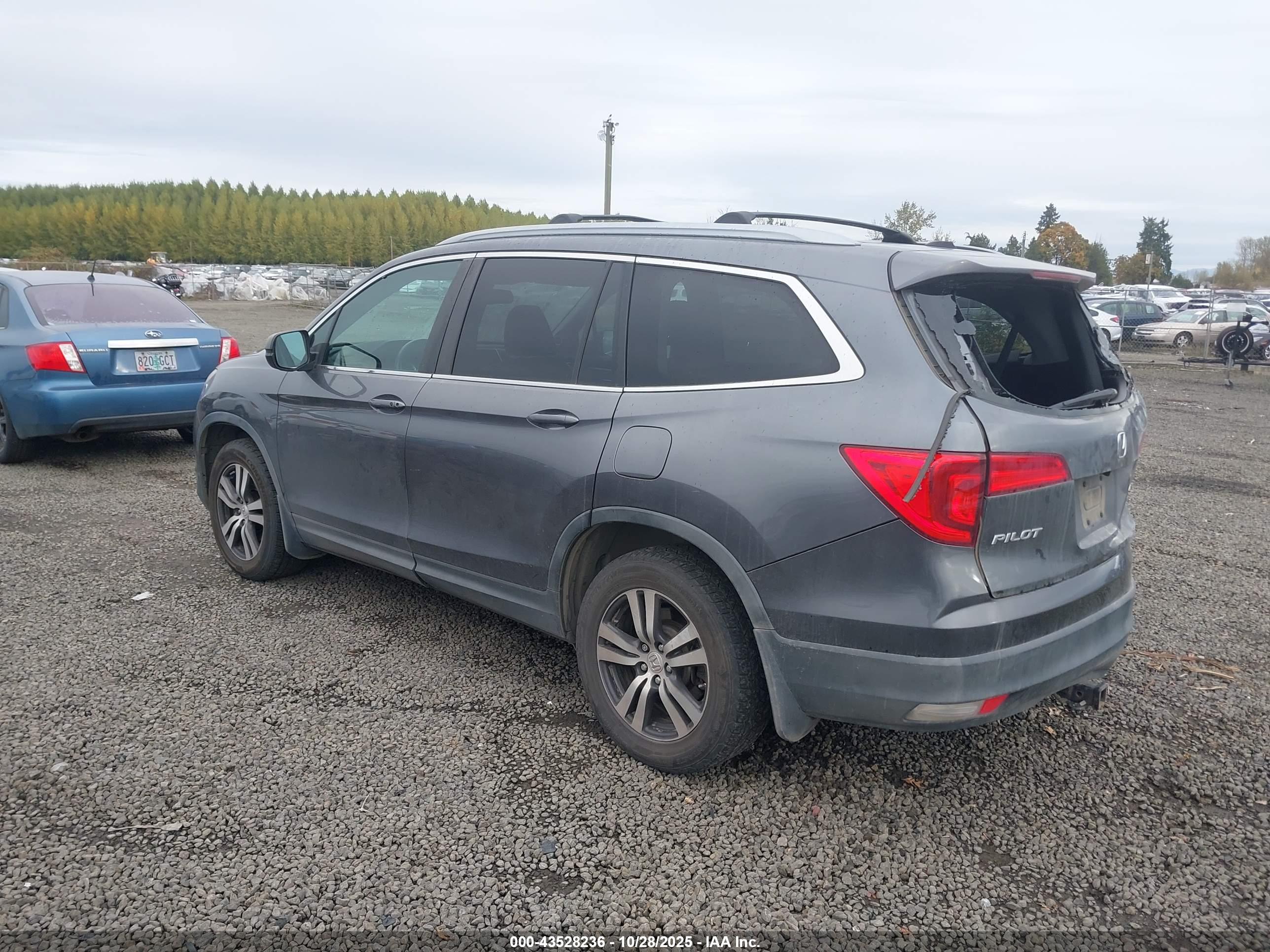 HONDA PILOT image 3