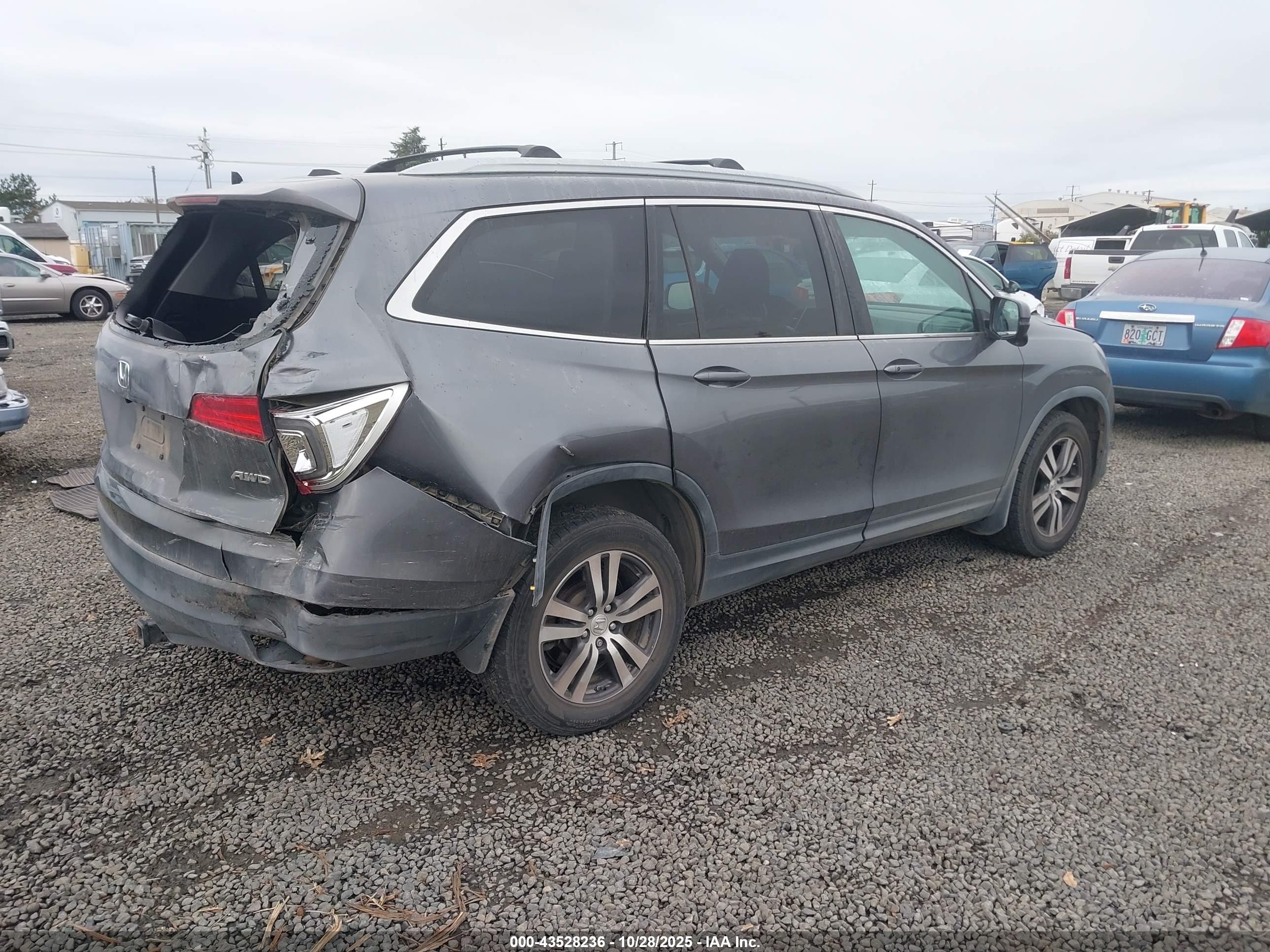 HONDA PILOT image 4