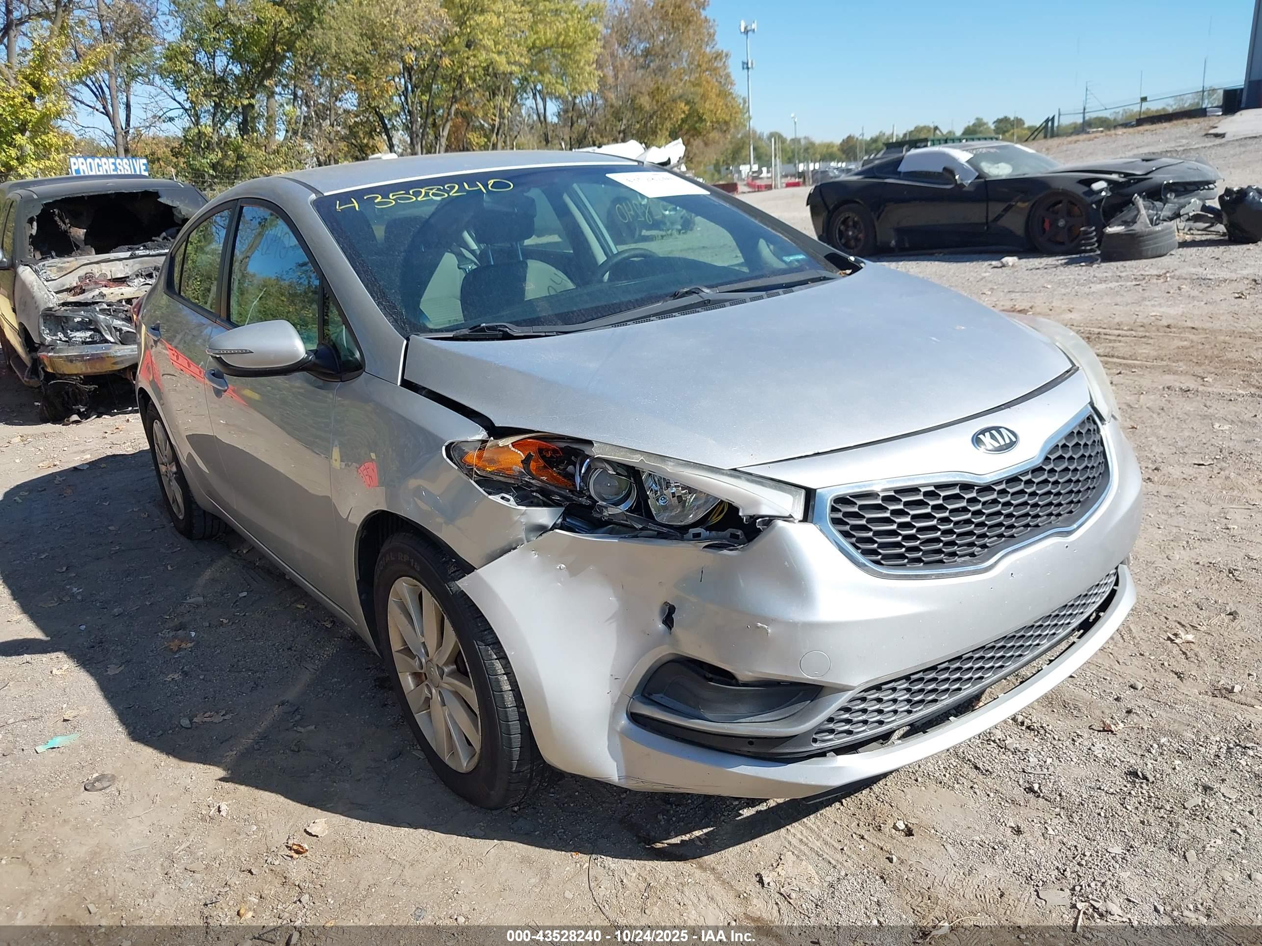 KIA FORTE image 6