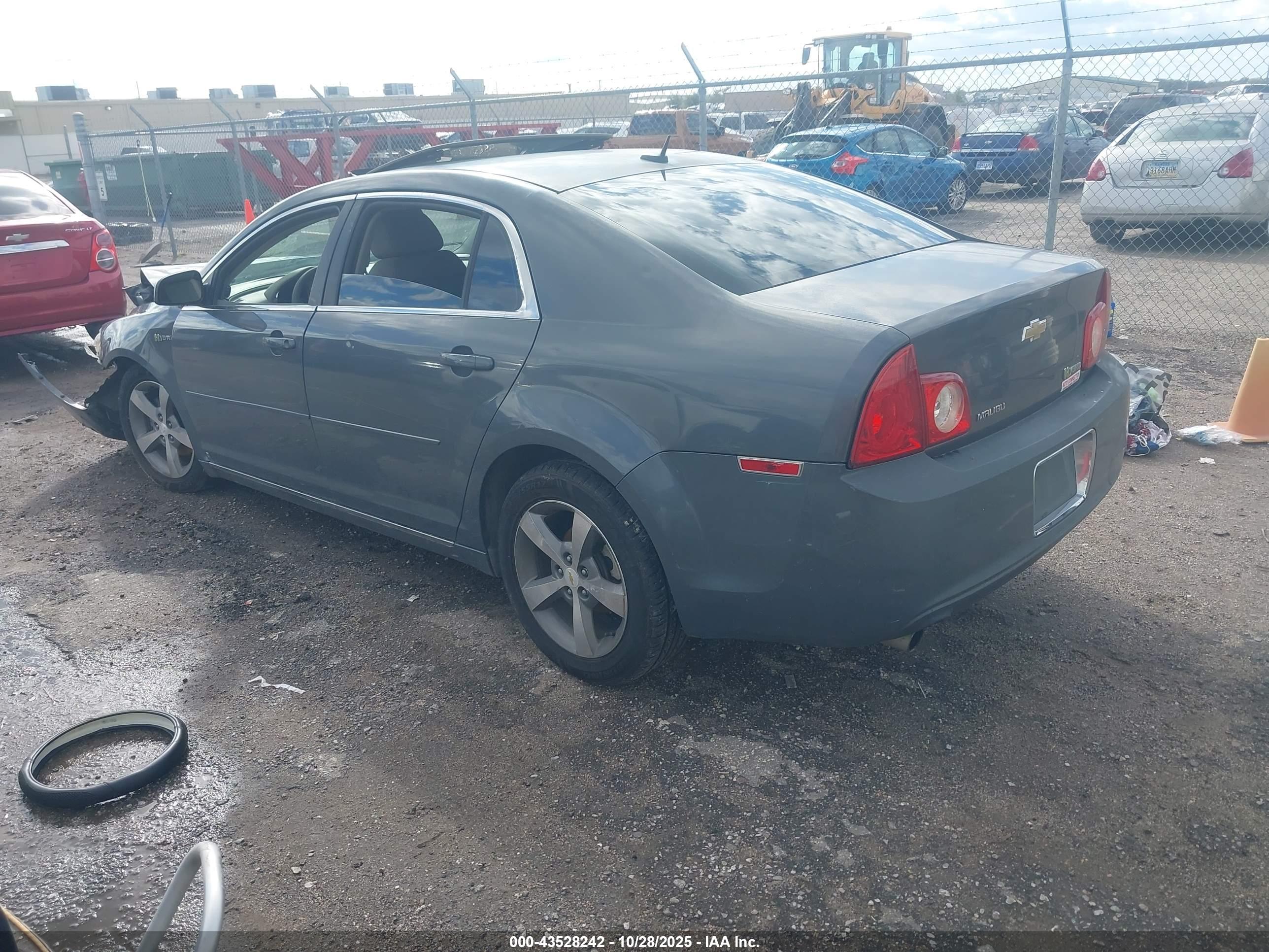 CHEVROLET MALIBU image 3