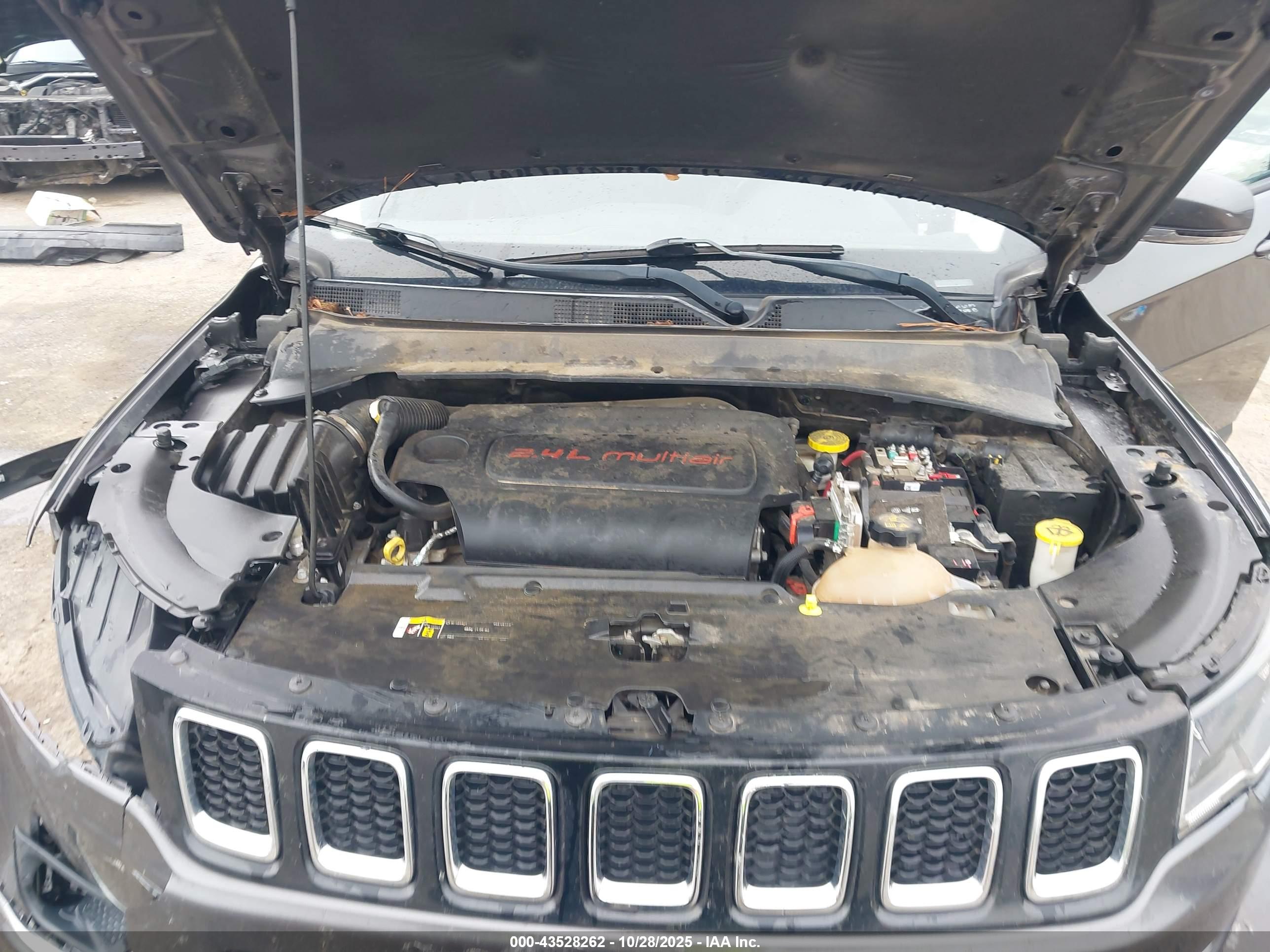 JEEP COMPASS image 10
