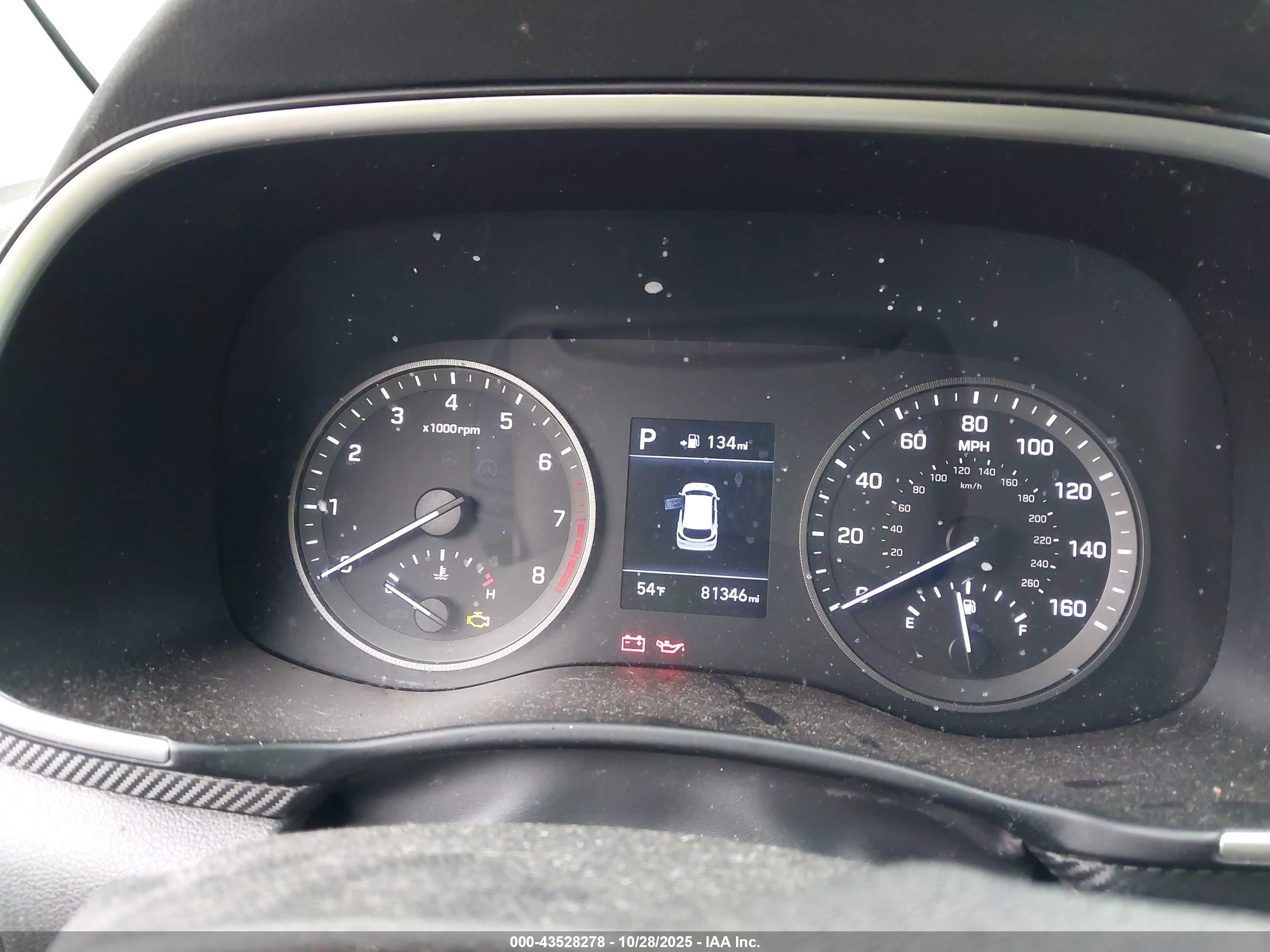 HYUNDAI TUCSON image 7