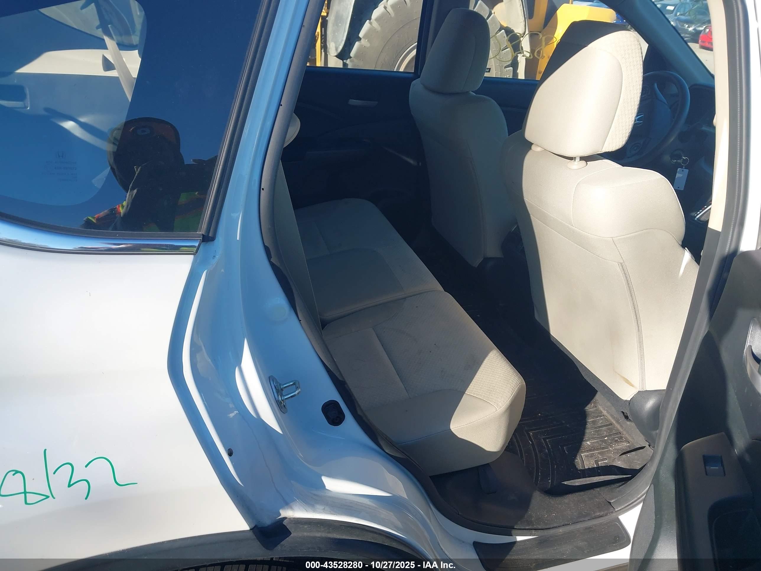 HONDA CR-V image 8