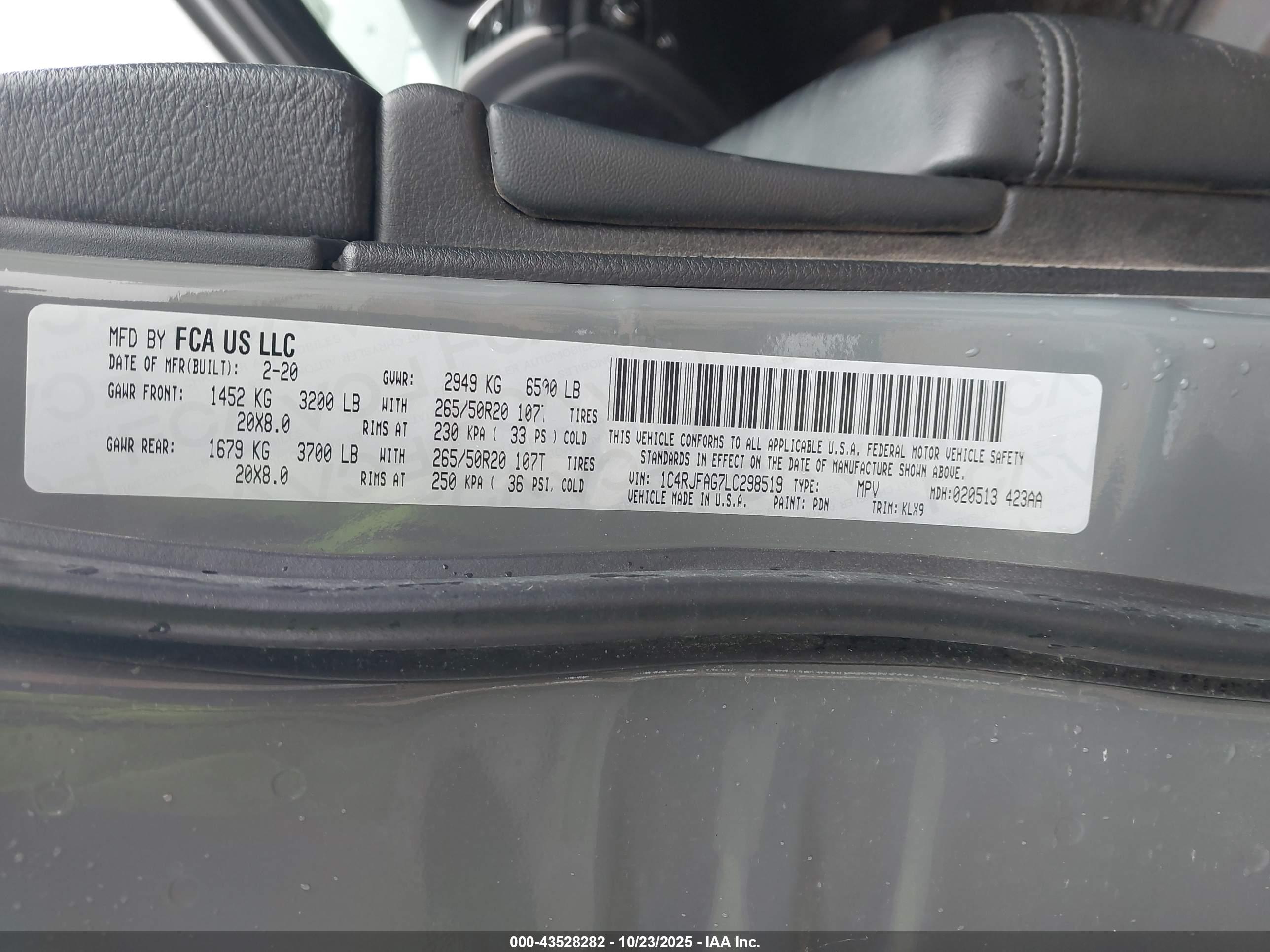 JEEP GRAND image 9