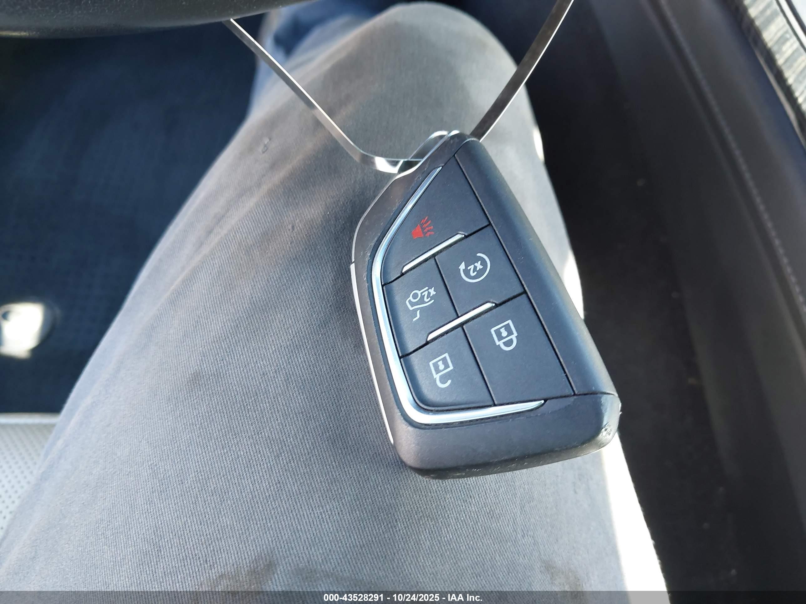 CADILLAC CT5 image 11