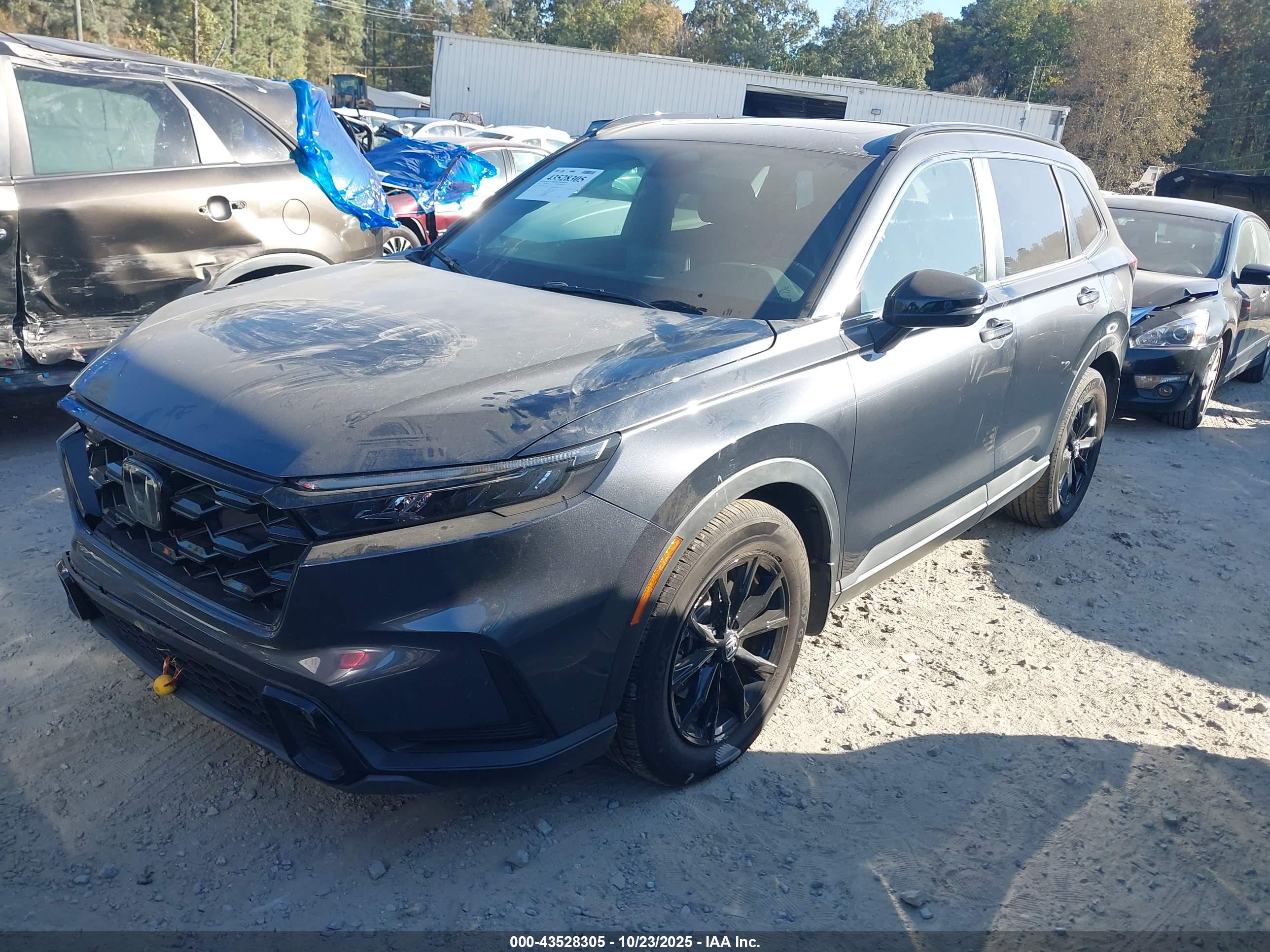 HONDA CR-V image 2