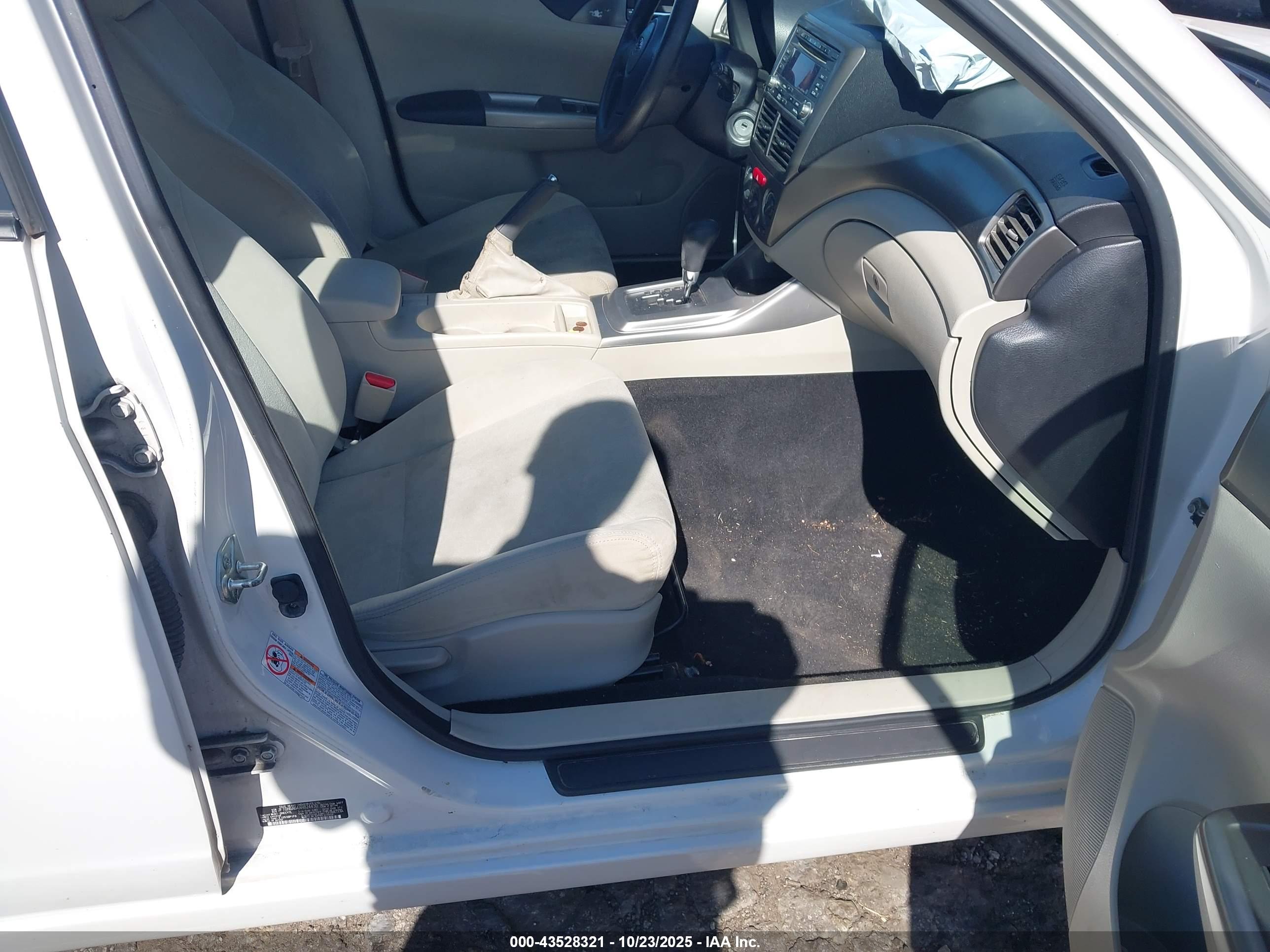 SUBARU IMPREZA image 5