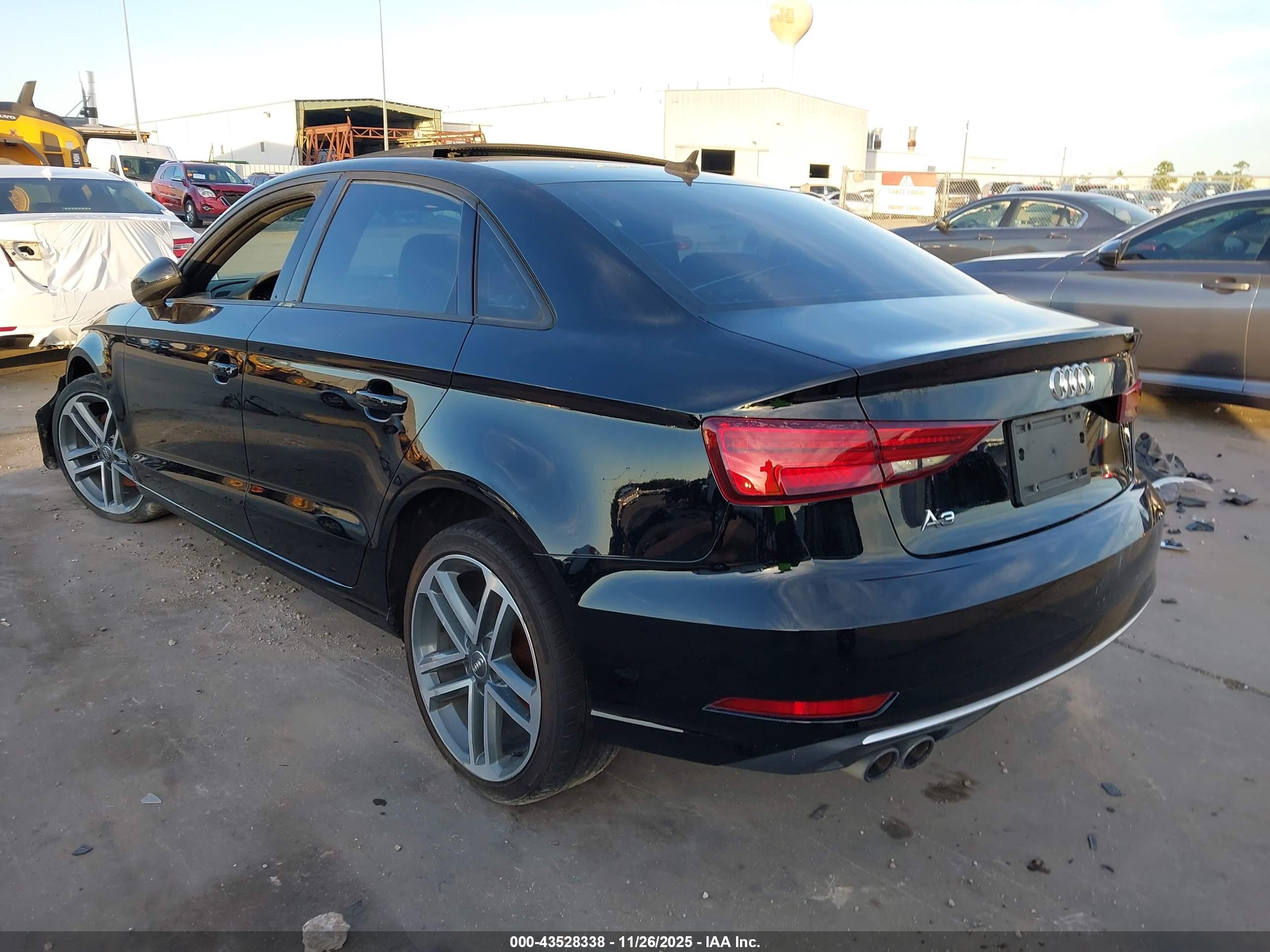 AUDI A3 image 3