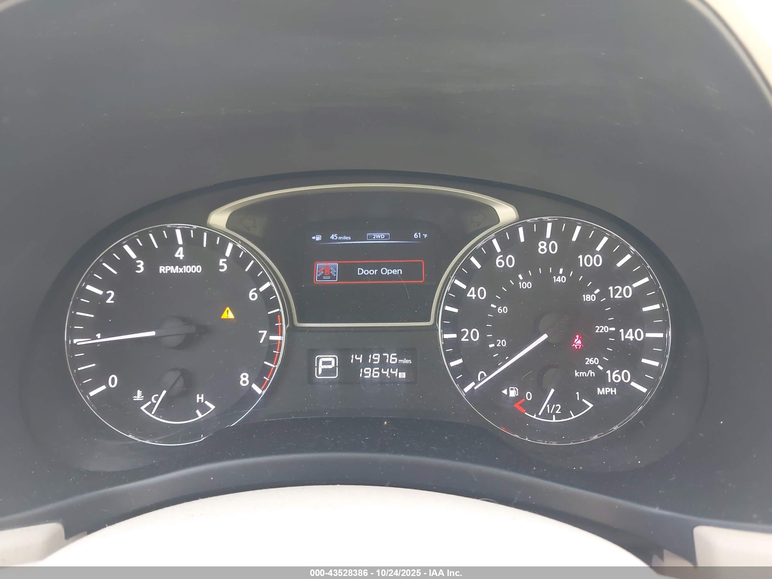 NISSAN PATHFINDER image 7