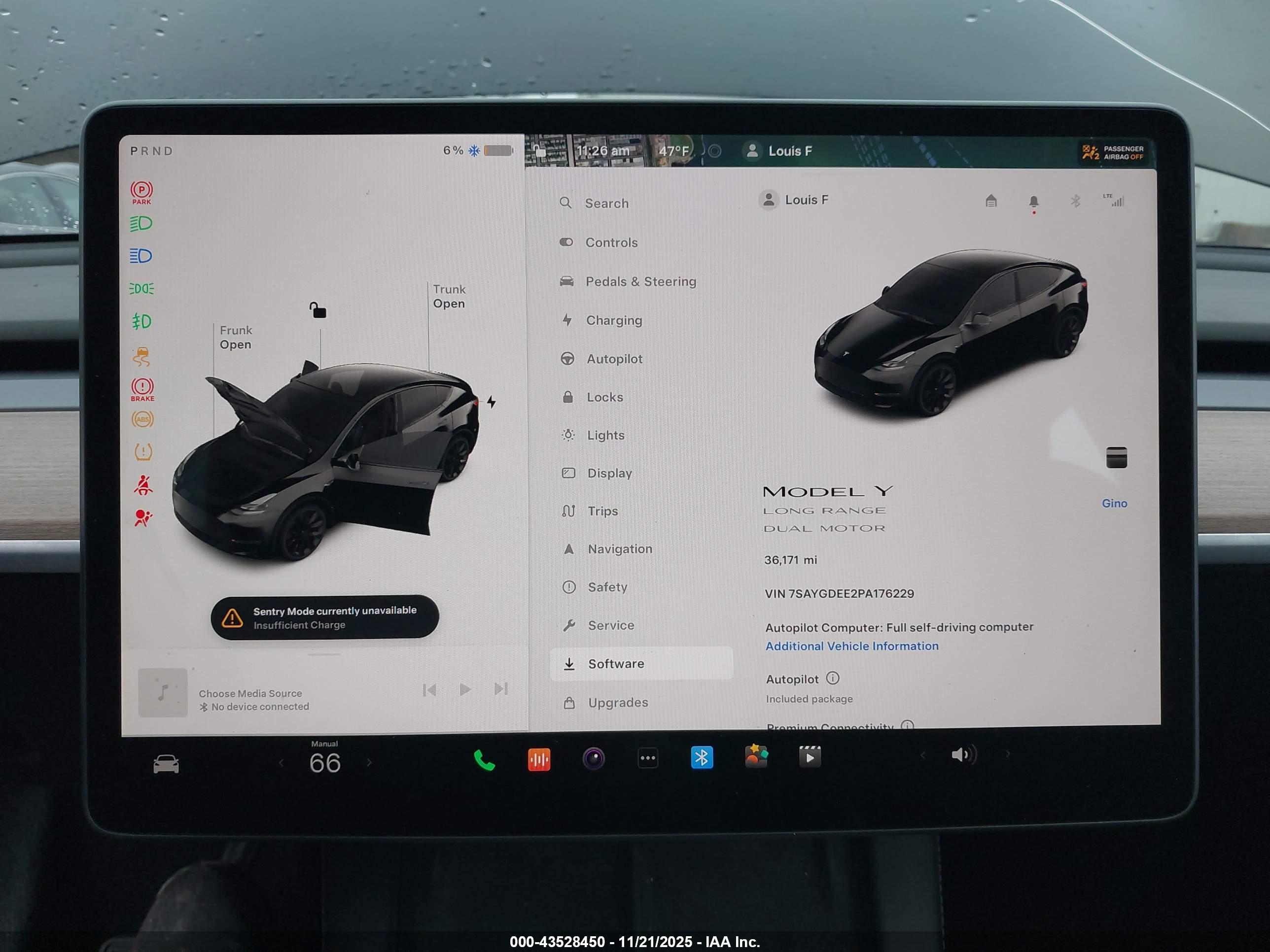 TESLA MODEL image 7