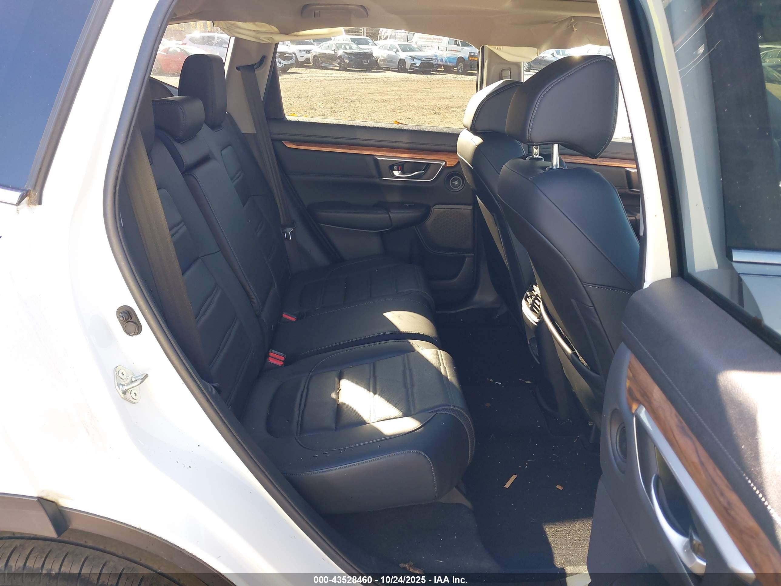 HONDA CR-V image 8