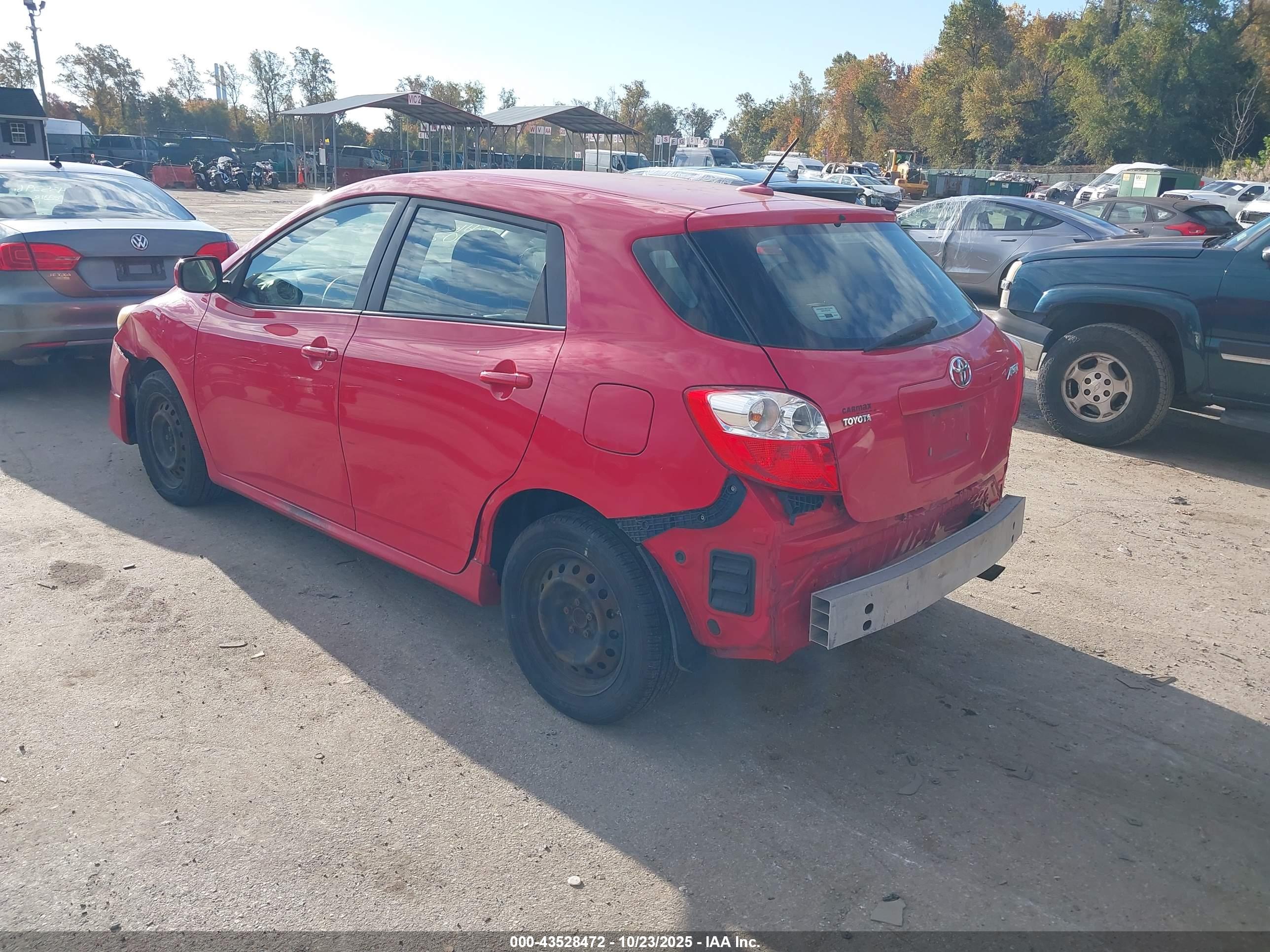 TOYOTA MATRIX image 3
