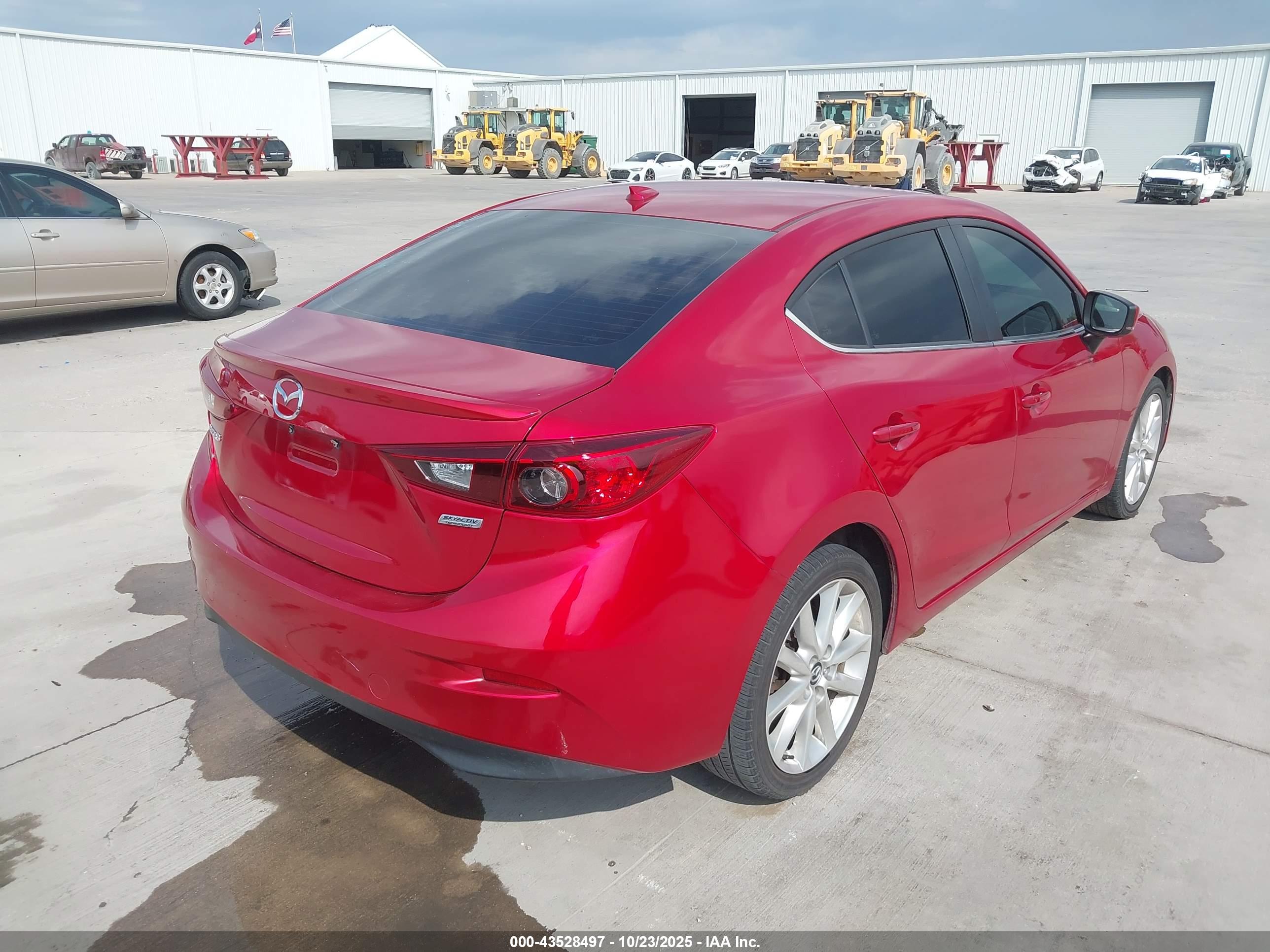 MAZDA MAZDA3 image 4