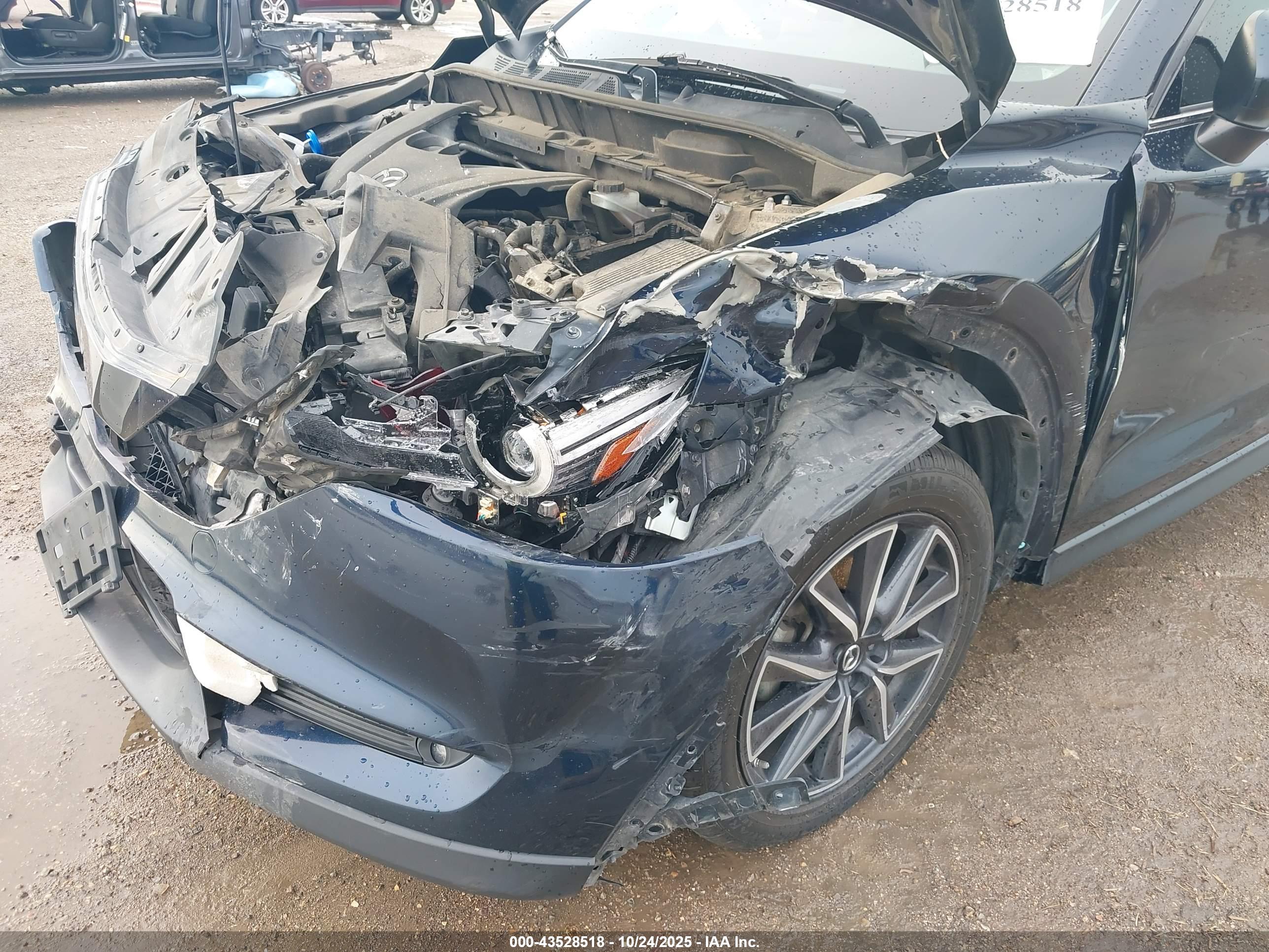 MAZDA CX-5 image 6