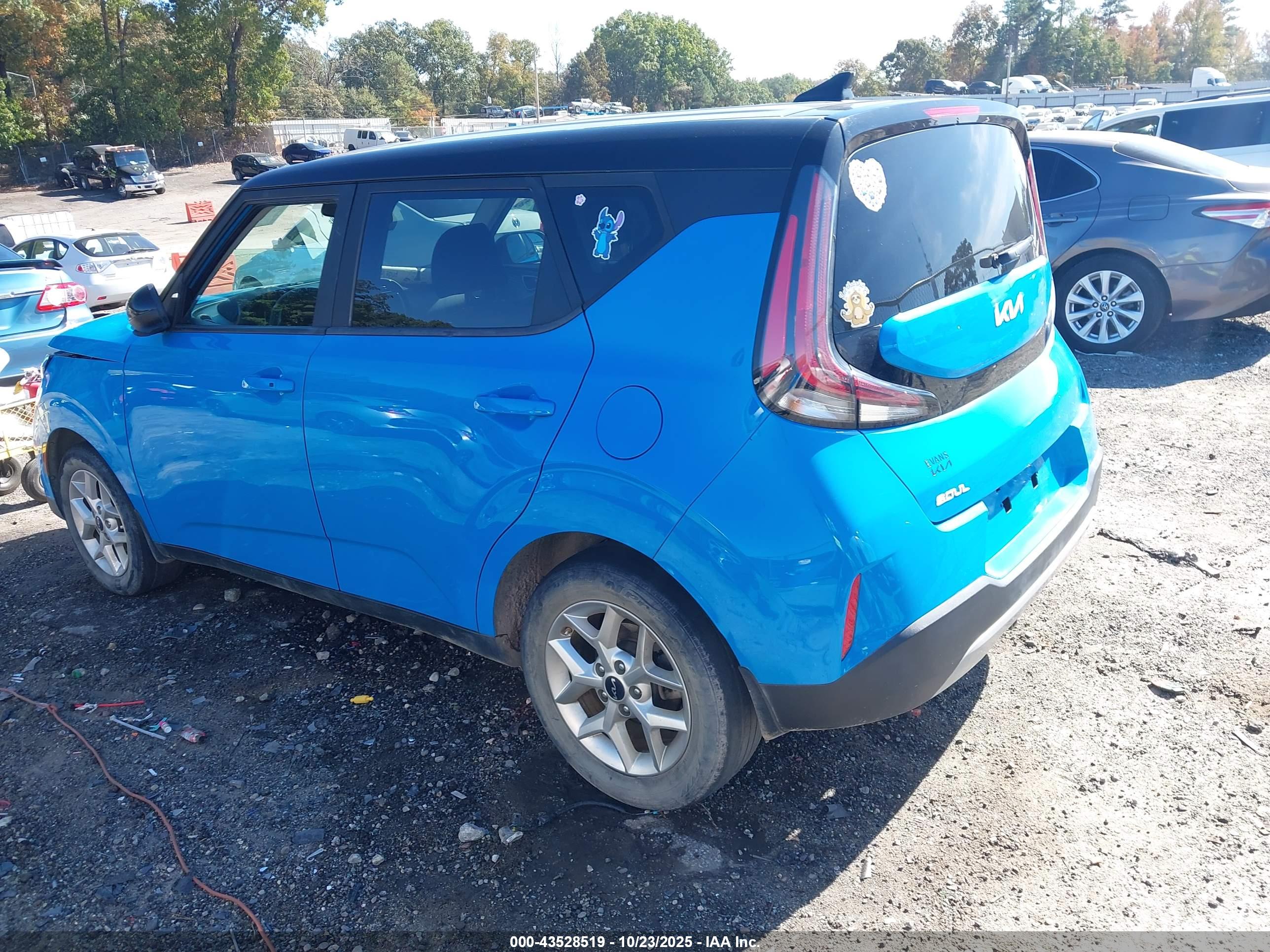 KIA SOUL image 3