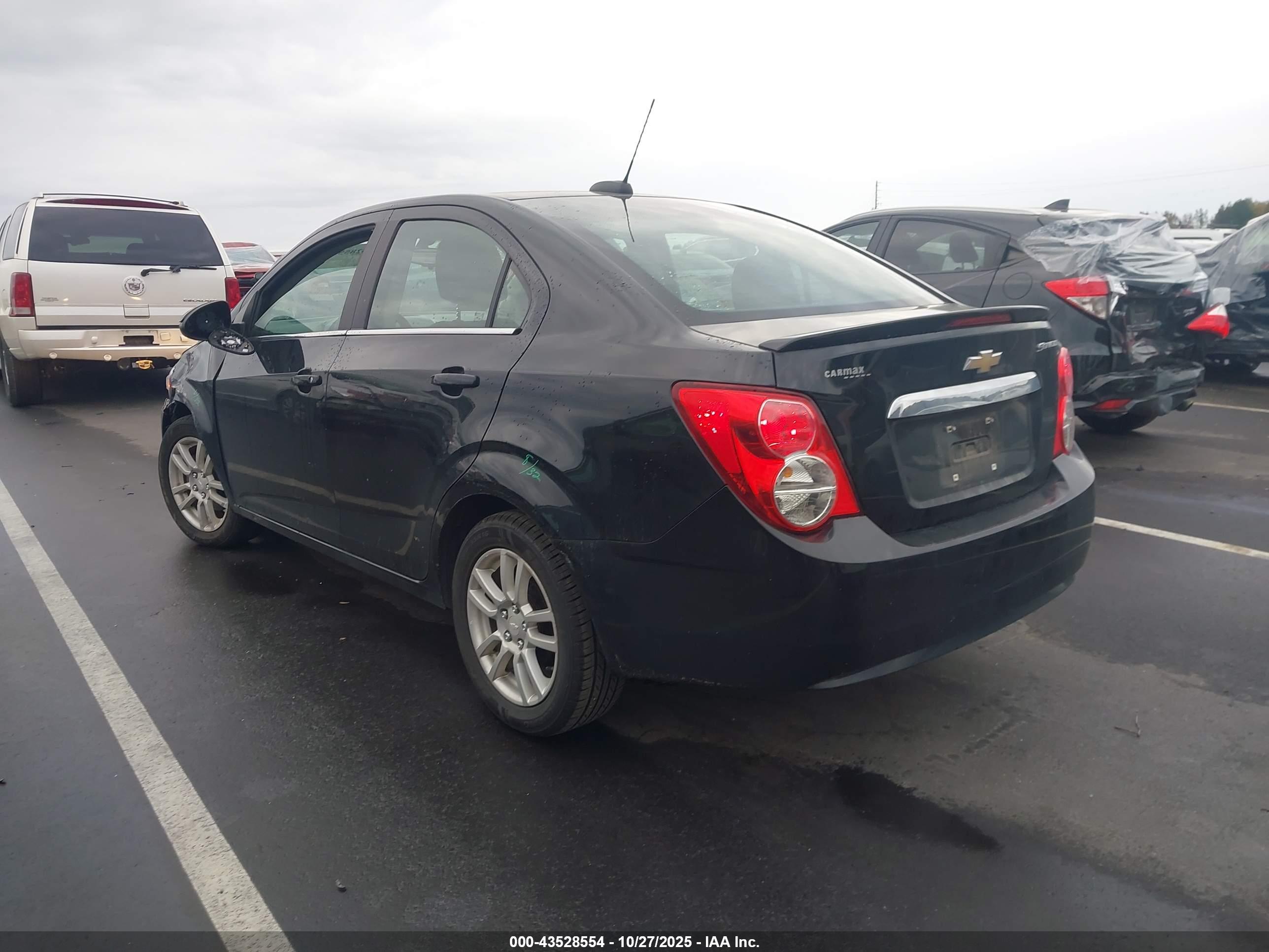 CHEVROLET SONIC image 3