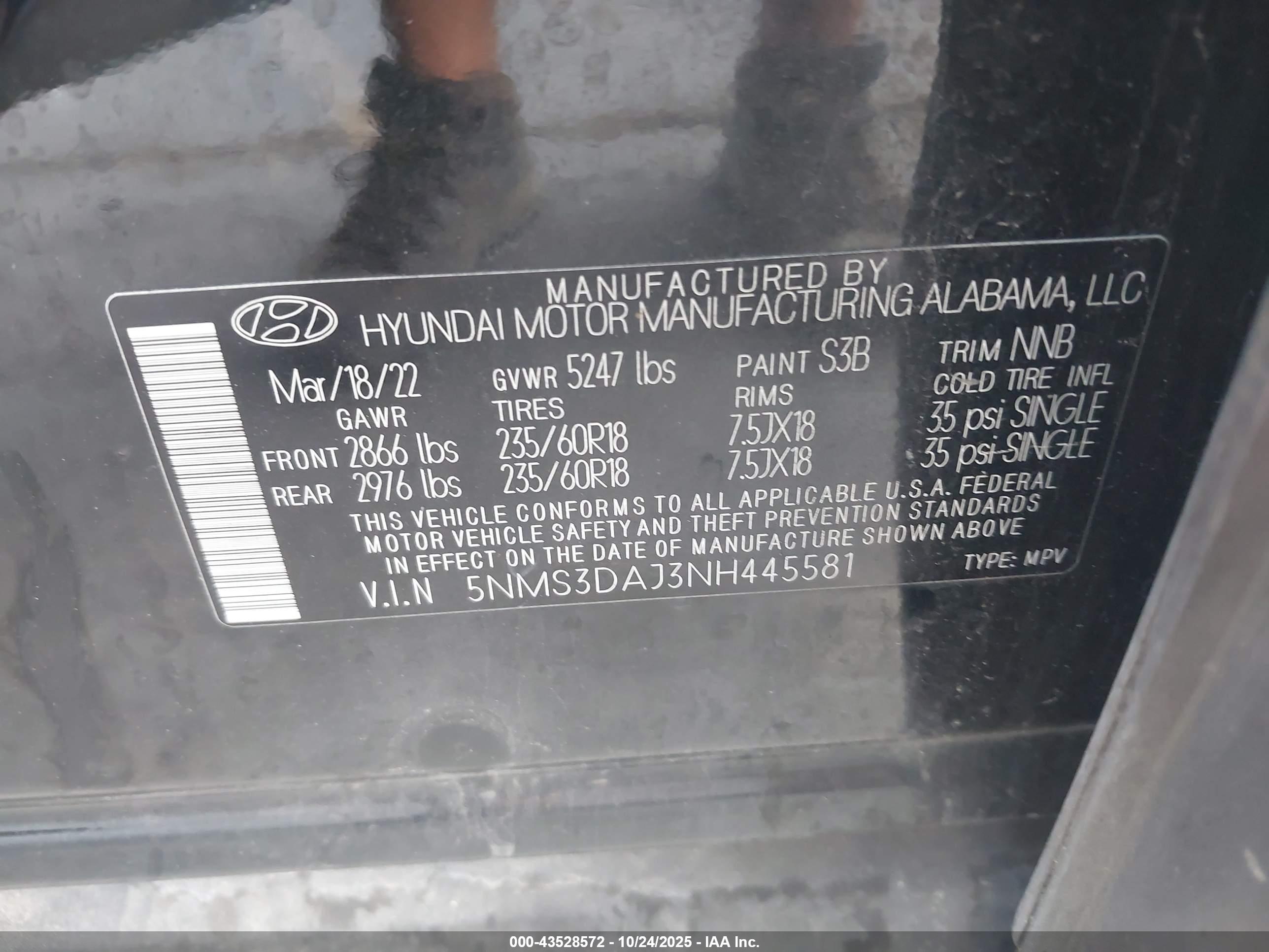HYUNDAI SANTA image 9
