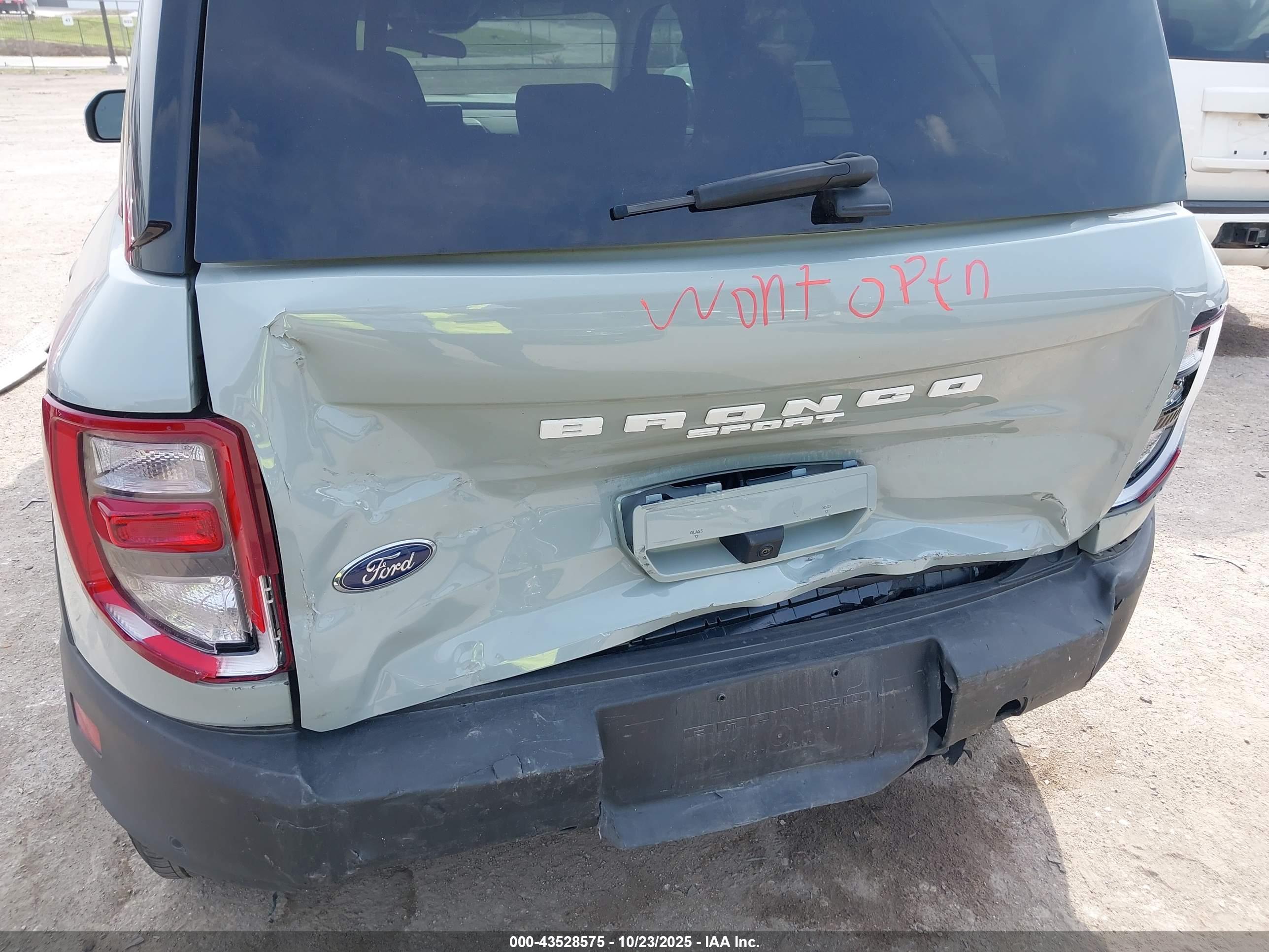 FORD BRONCO image 6