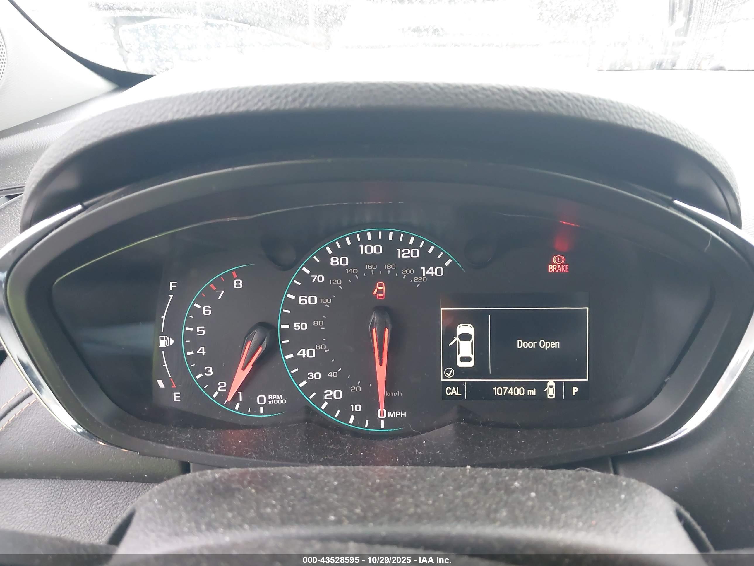 CHEVROLET TRAX image 7