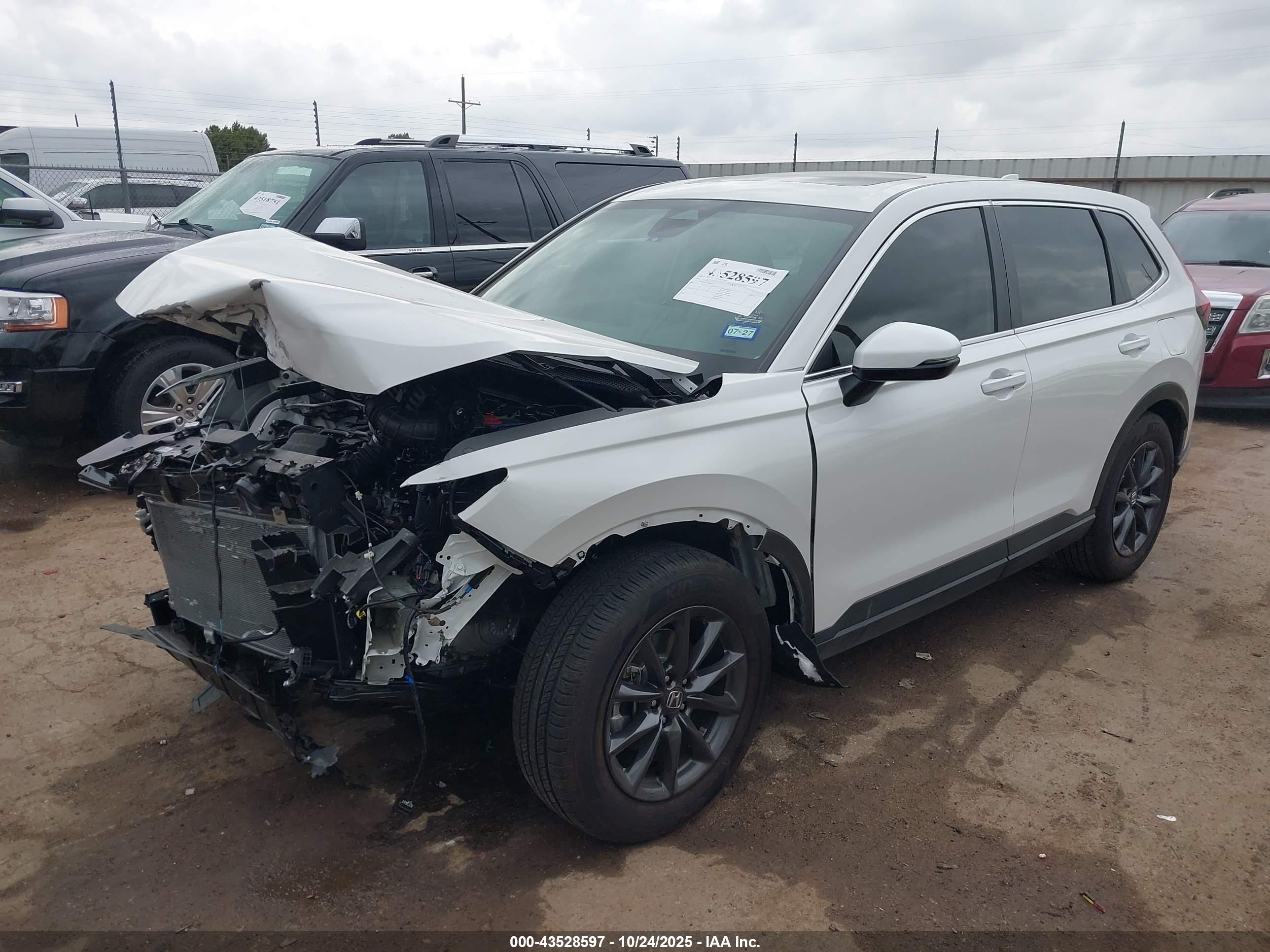 HONDA CR-V image 2