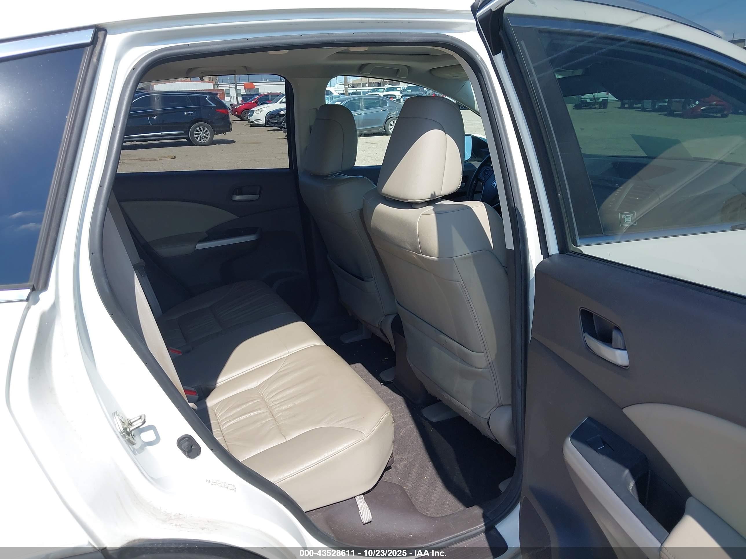 HONDA CR-V image 8