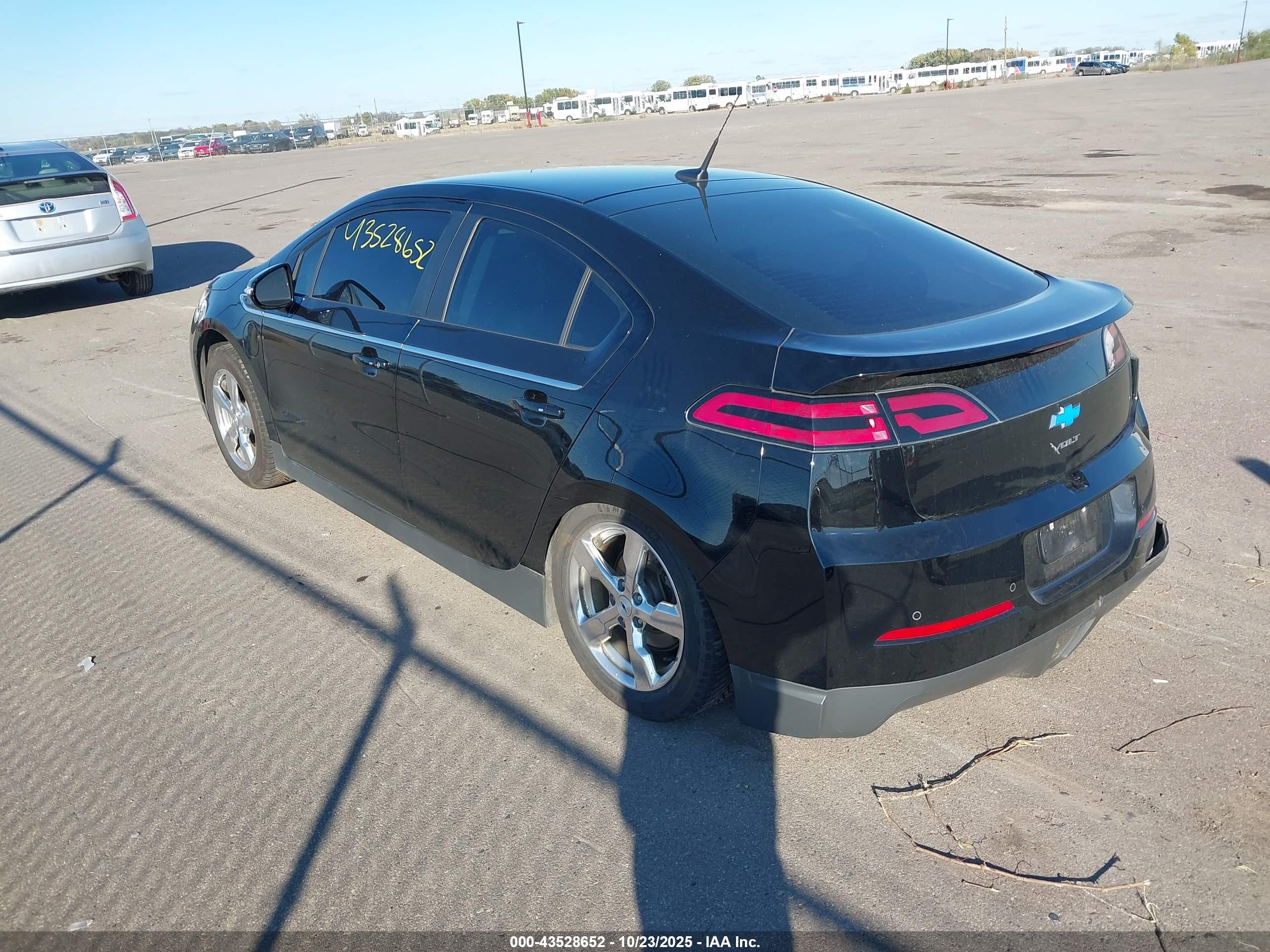 CHEVROLET VOLT image 3