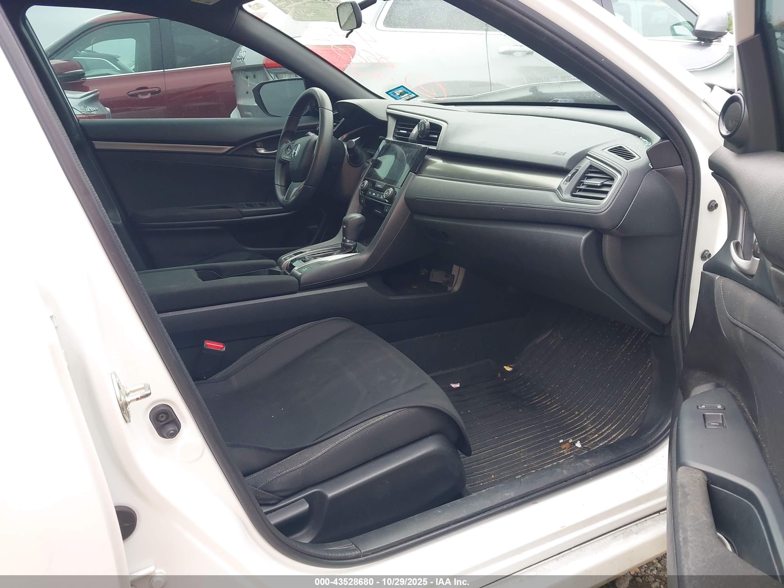 HONDA CIVIC image 5