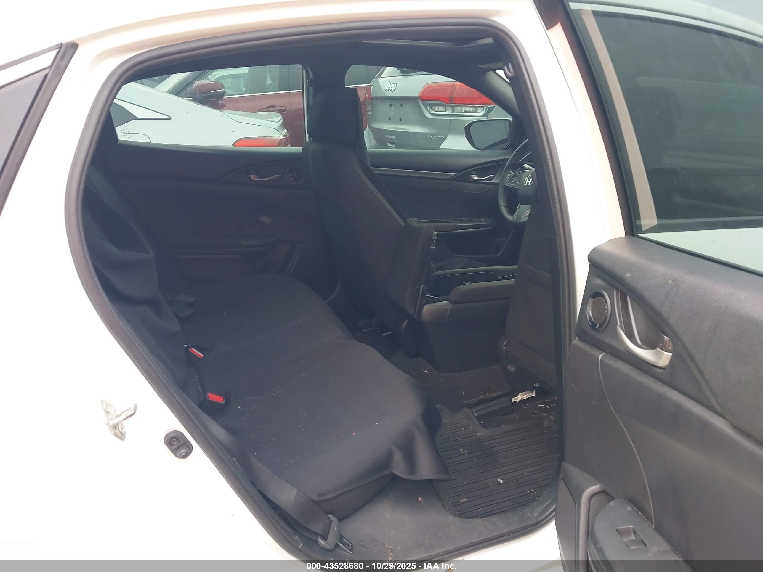 HONDA CIVIC image 8